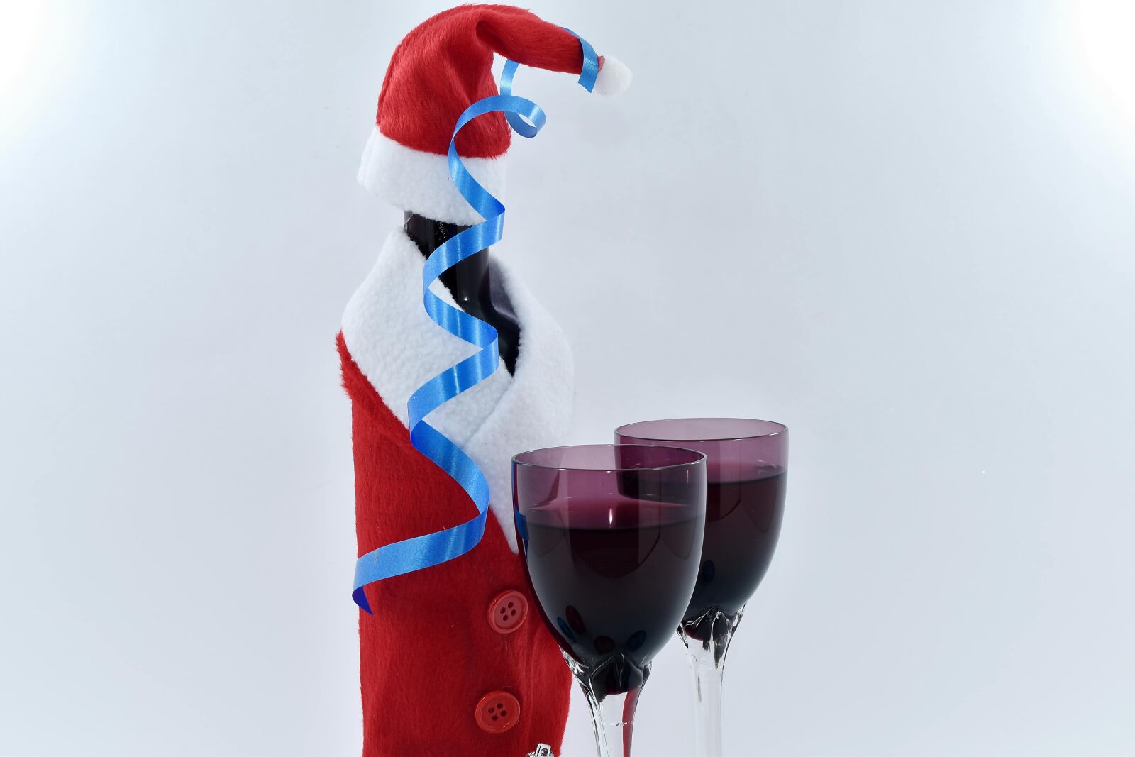 Nikon D5500 sample photo. Christmas, decoration, glass, red photography