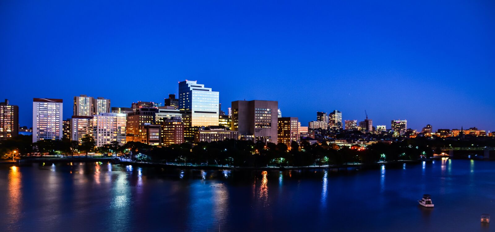 Nikon D7100 sample photo. City, twilight, buildings photography