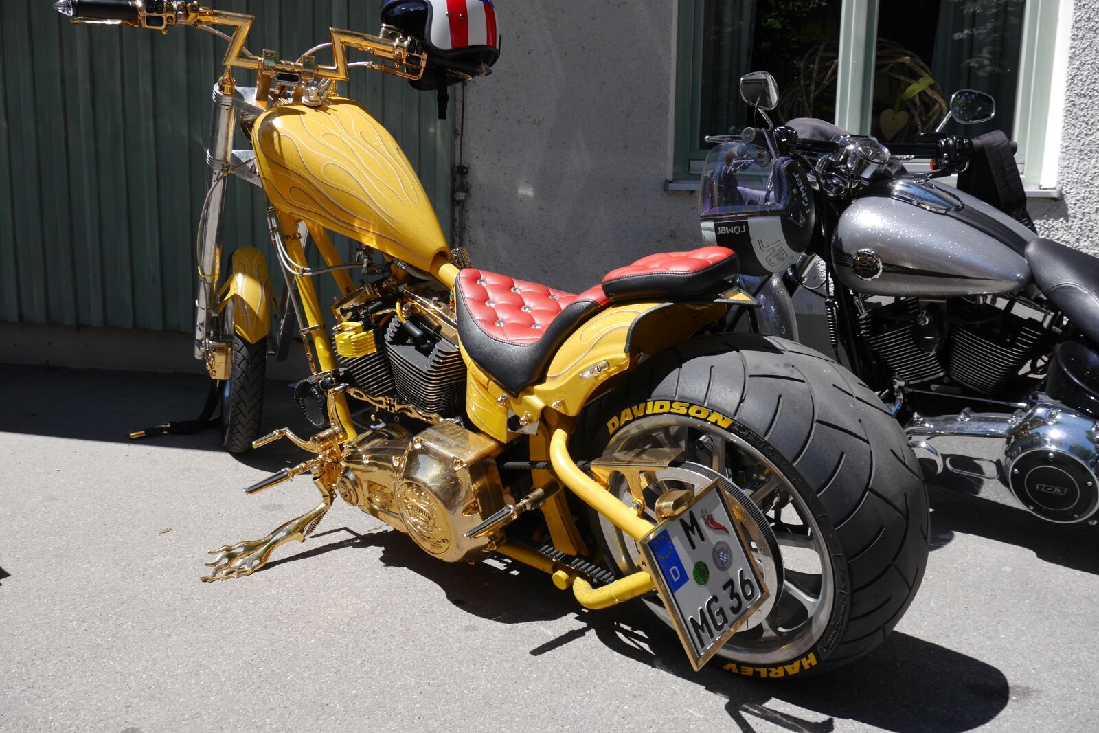 Panasonic Lumix DMC-G6 sample photo. Harley, motorcycle, vehicle photography