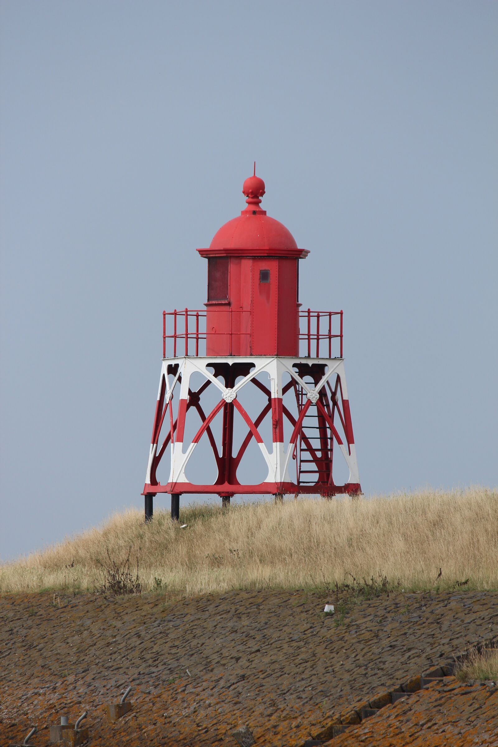 Canon EOS 600D (Rebel EOS T3i / EOS Kiss X5) sample photo. Lighthouse, holland, sea photography