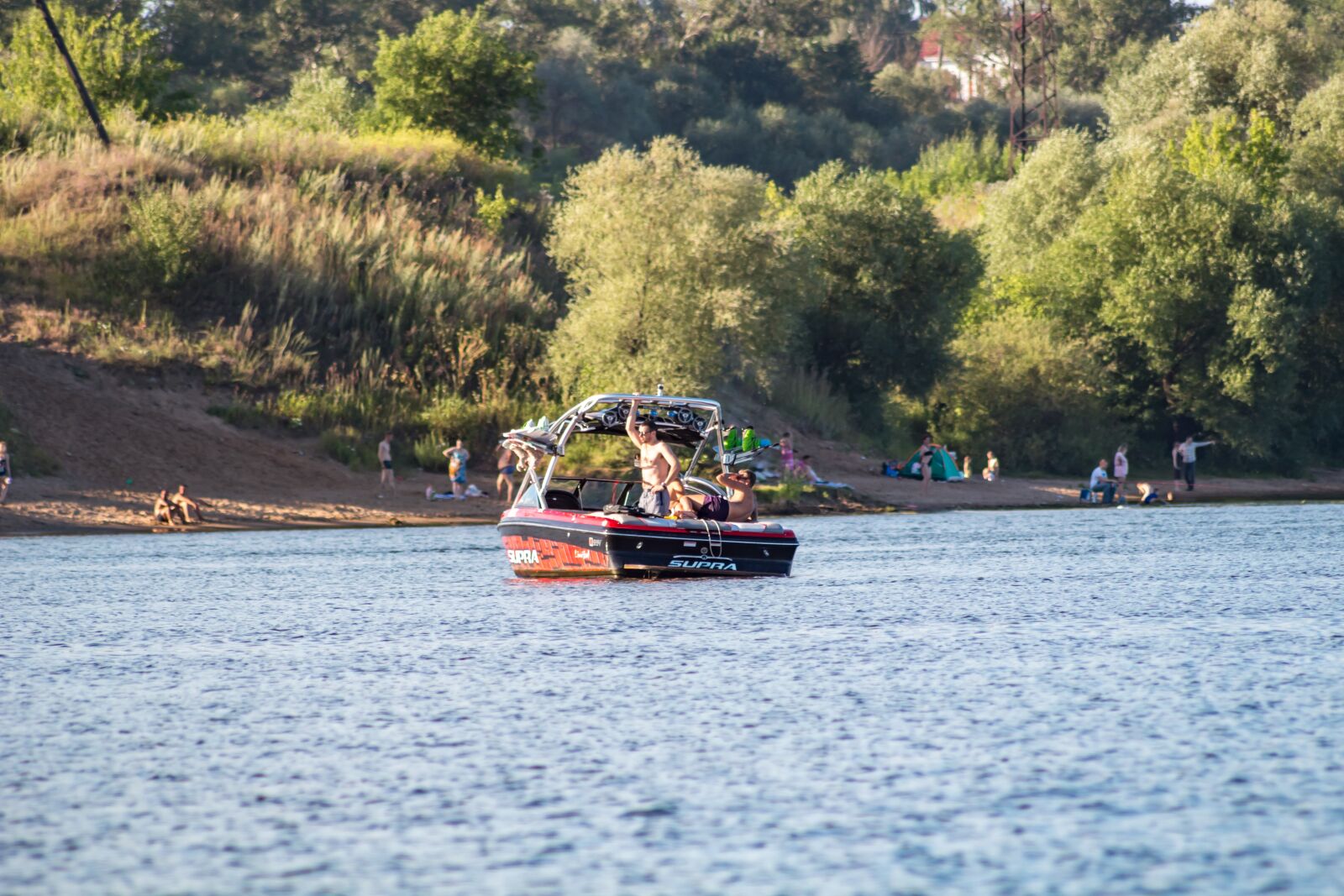 Canon EOS 100D (EOS Rebel SL1 / EOS Kiss X7) sample photo. Lake, vacation, boat photography