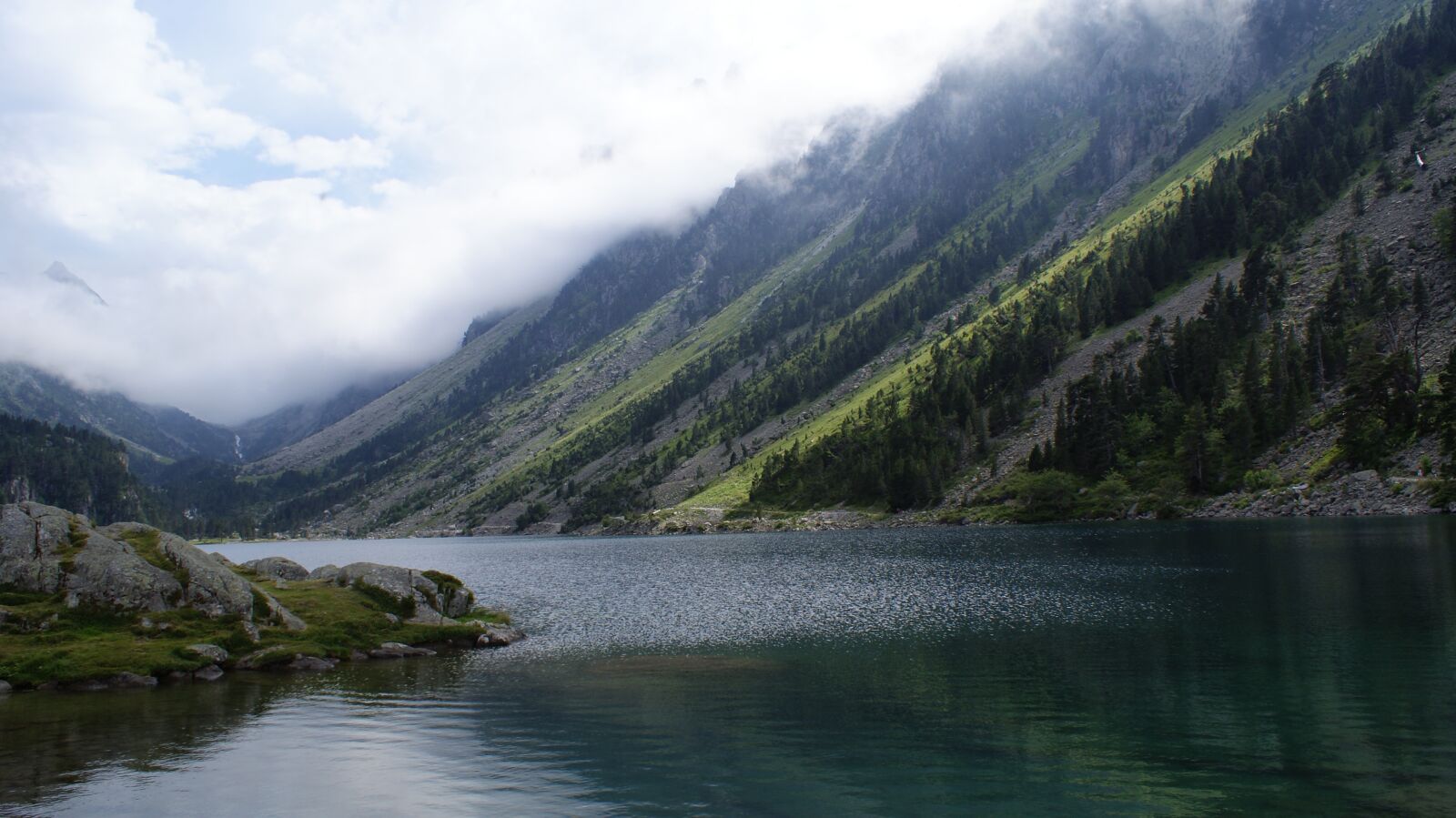 Sony Alpha DSLR-A200 sample photo. Nature, lake, mountain photography