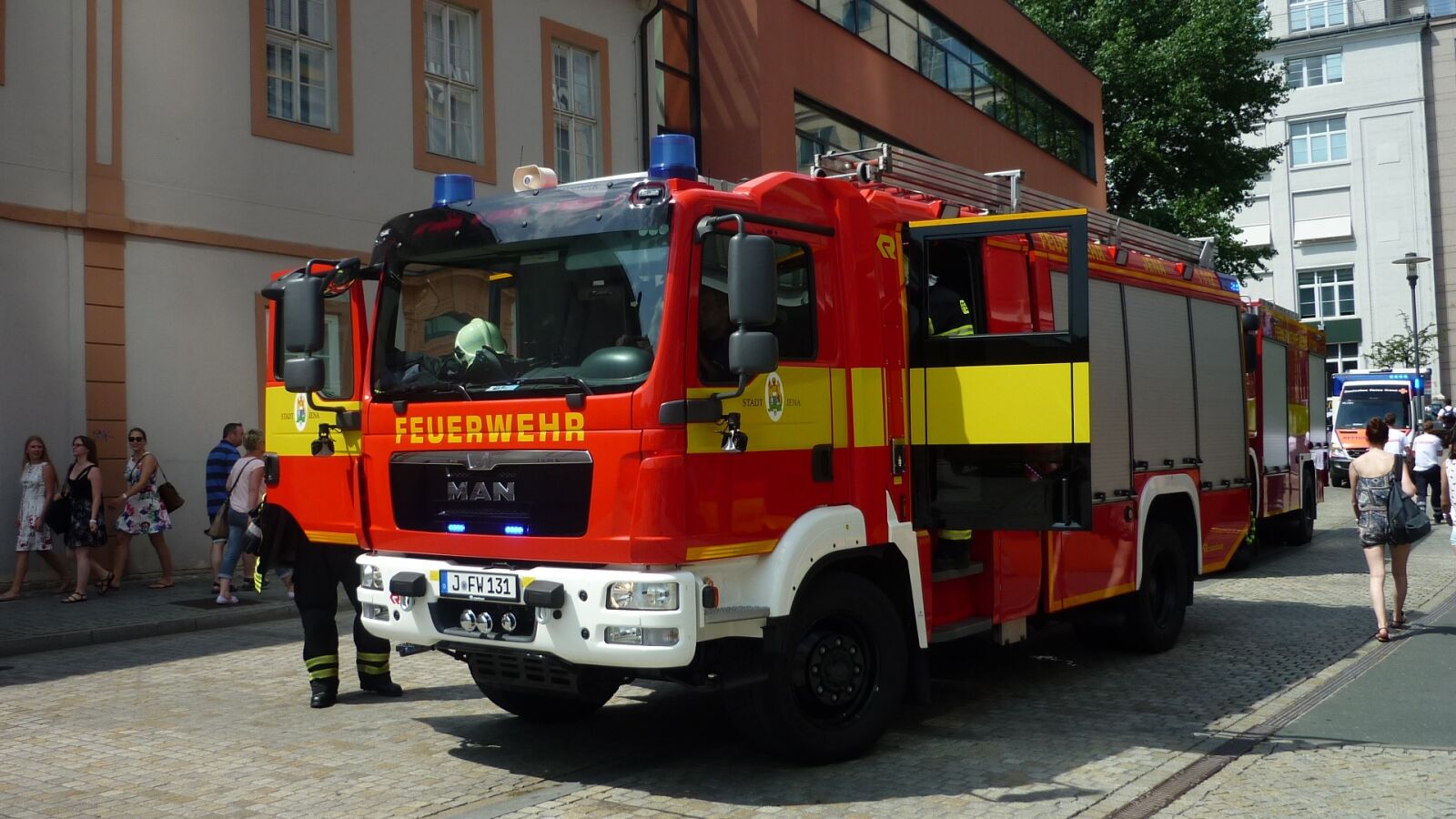 Panasonic Lumix DMC-FS6 sample photo. Fire, use, sacking photography