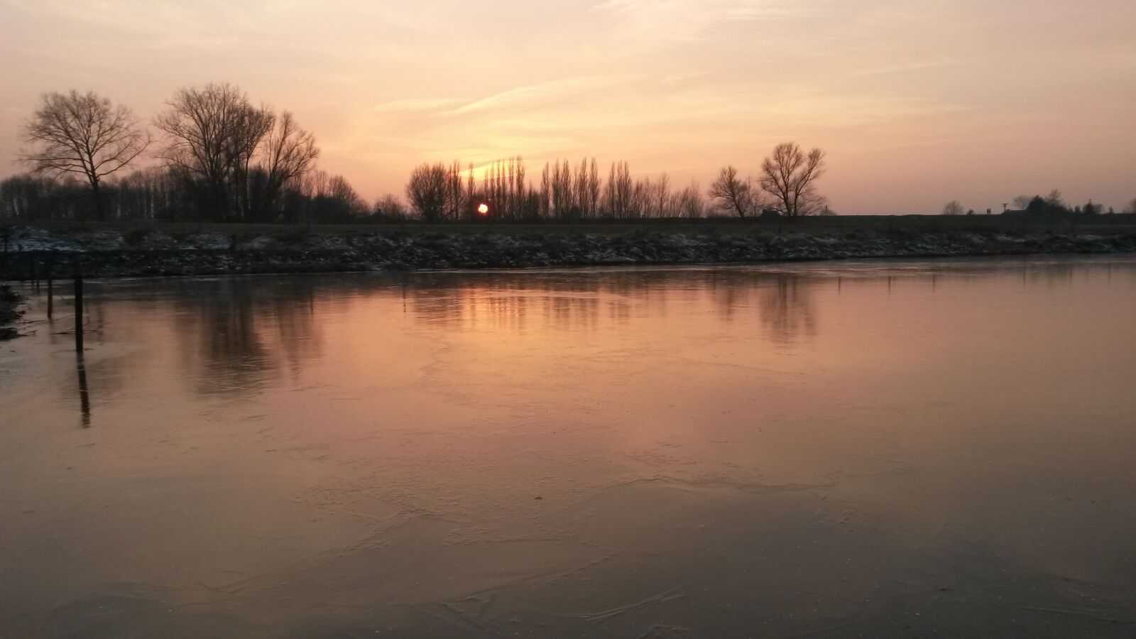 Samsung Galaxy S4 Mini sample photo. Ice, uiterwaarde, sunset photography