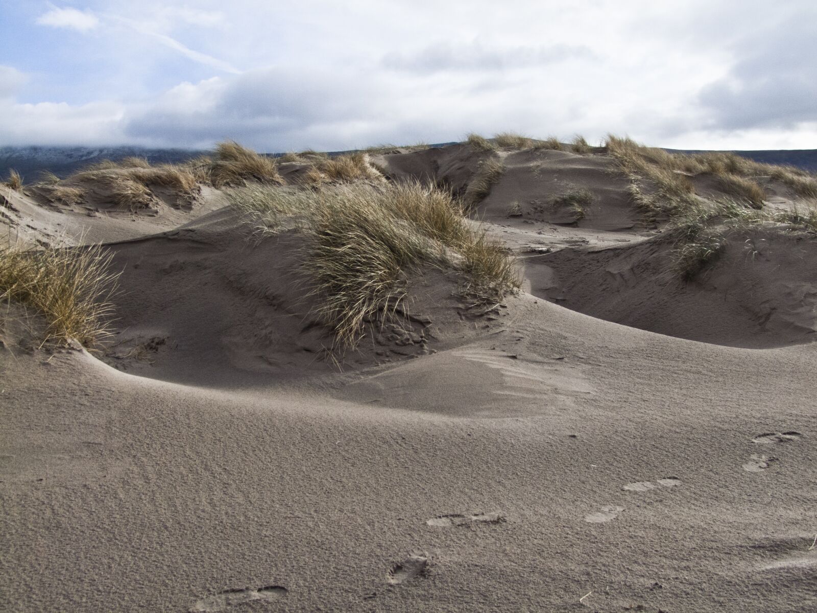 Fujifilm FinePix S100fs sample photo. Wales, snowdonia, landscape photography