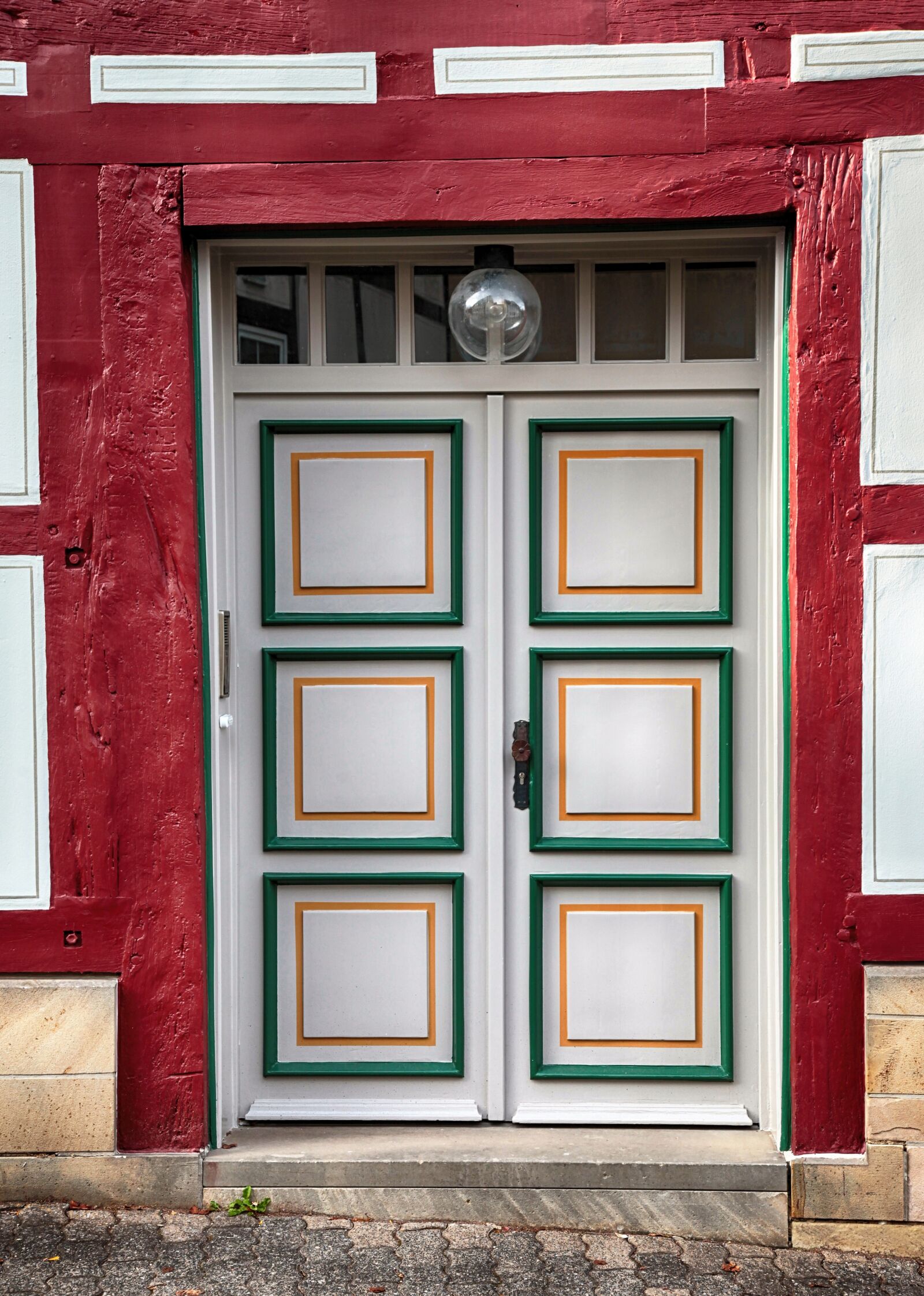 Canon EOS 5D Mark II sample photo. Front door, wood, old photography
