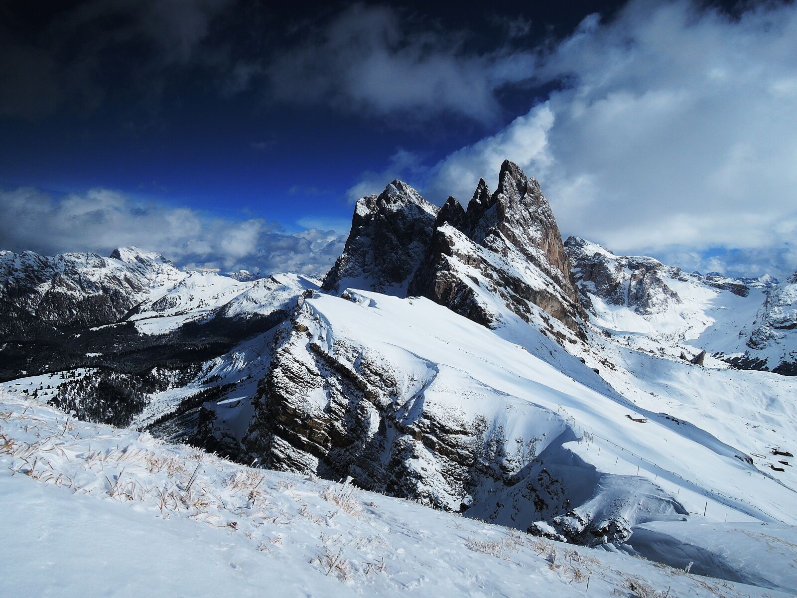 Nikon Coolpix P330 sample photo. Dolomites, mountains, hill photography
