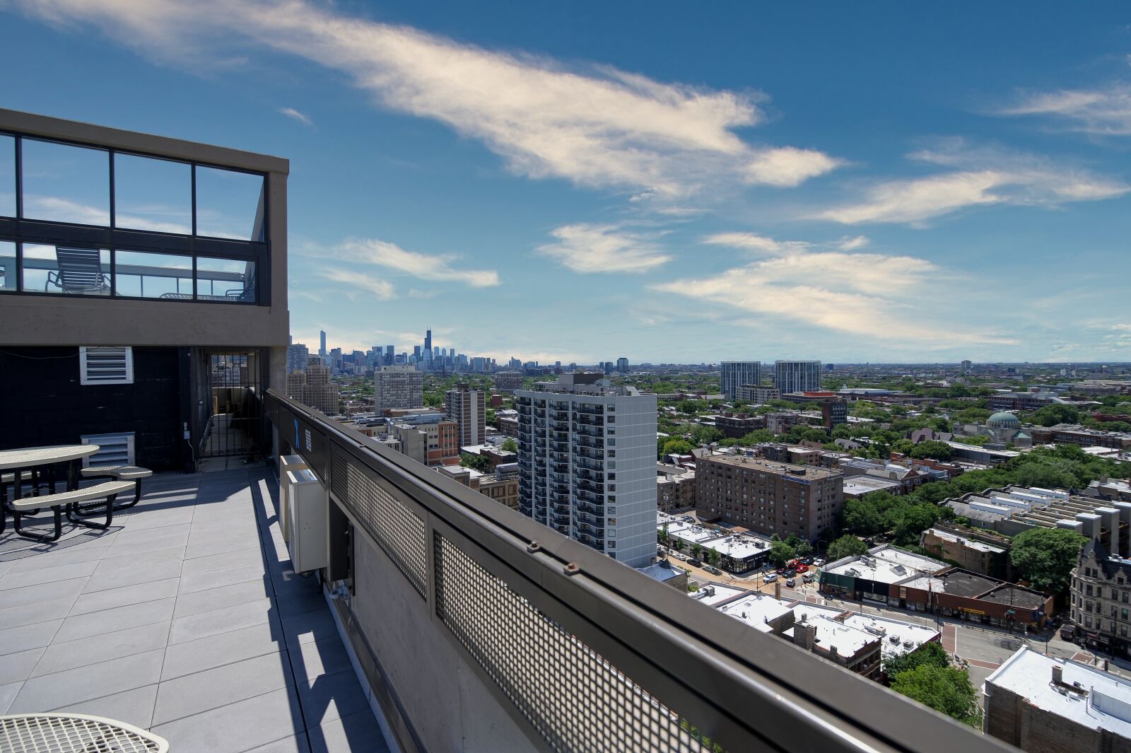 Nikon D3 sample photo. Chicago, roof, deck photography