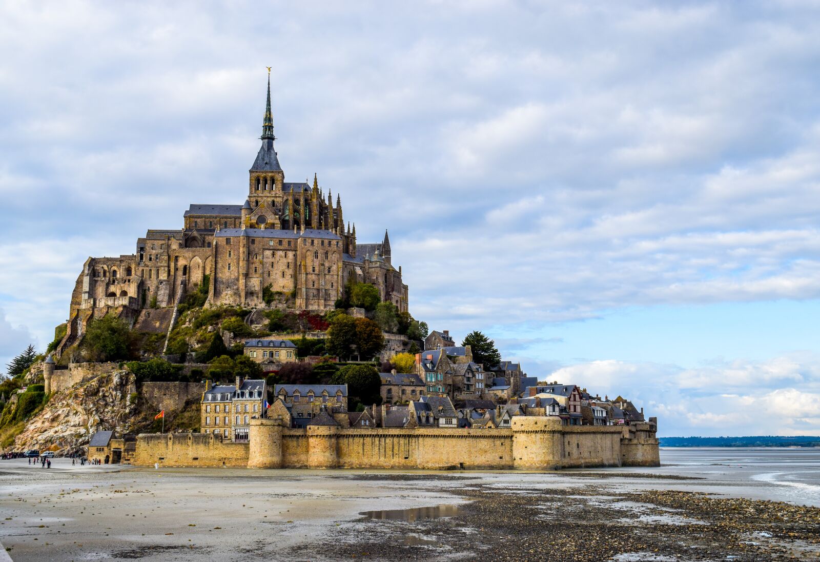 Nikon D5300 sample photo. Mont saint michel, abbey photography