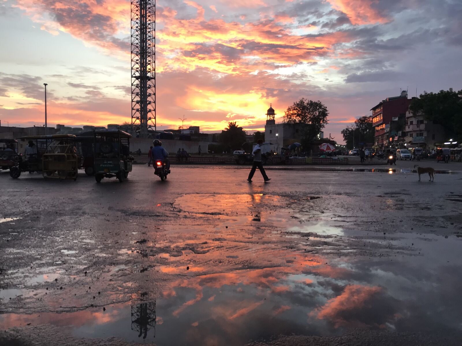 iPhone 7 back camera 3.99mm f/1.8 sample photo. Clouds, india, tourism photography