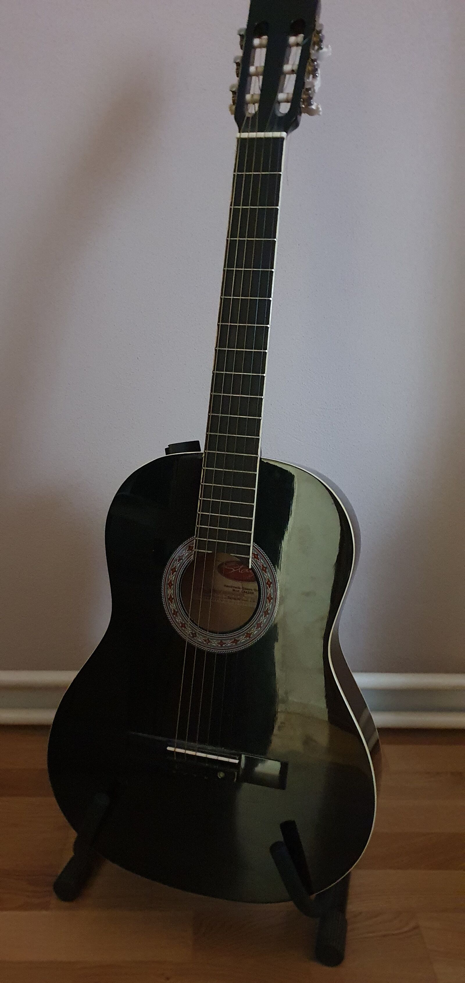 Samsung SM-G973F sample photo. Guitar, music, art photography