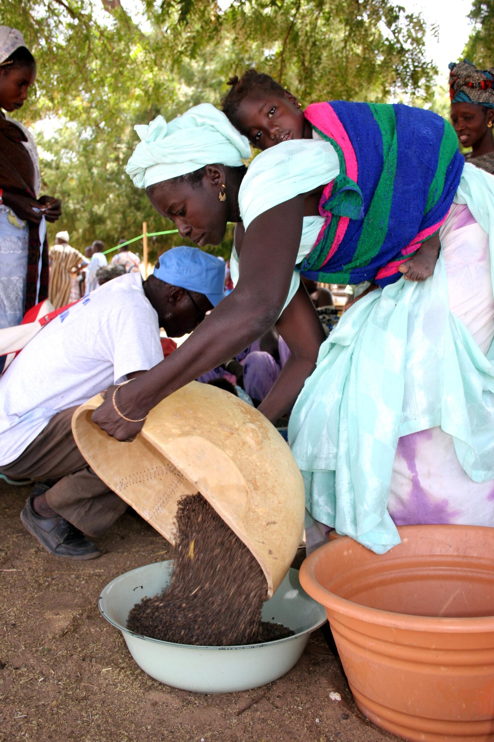 Canon EOS 20D sample photo. Fair, touba, toul, senegalese photography