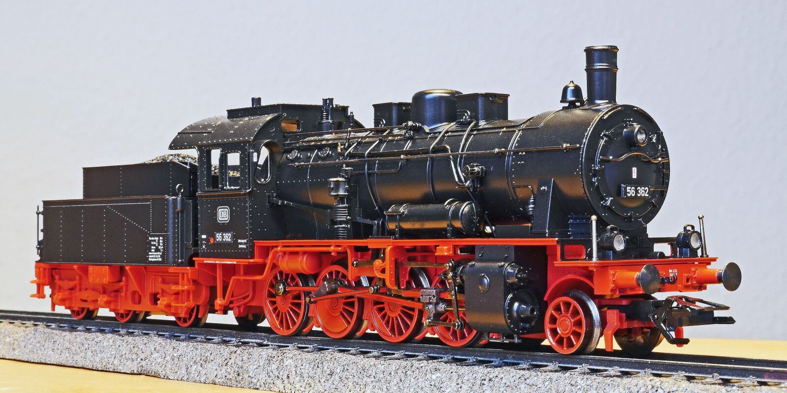 Panasonic Lumix DMC-GH3 sample photo. Steam locomotive, model, scale photography