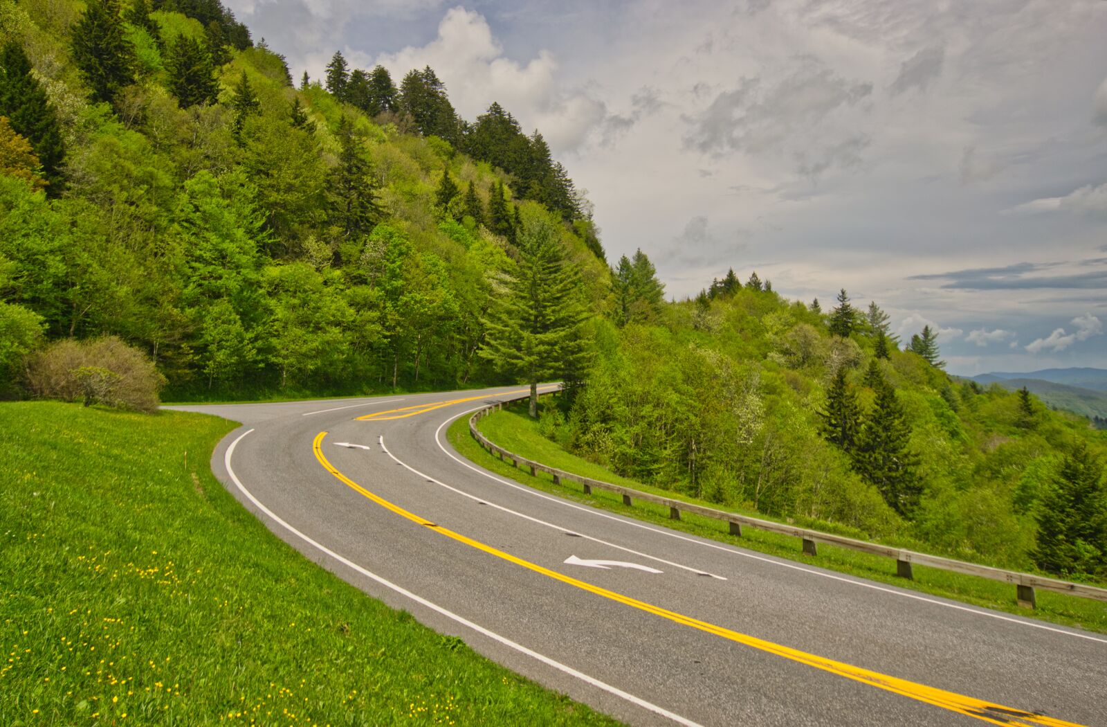 Nikon D5300 sample photo. Mountain road, lonely, bergstrasse photography