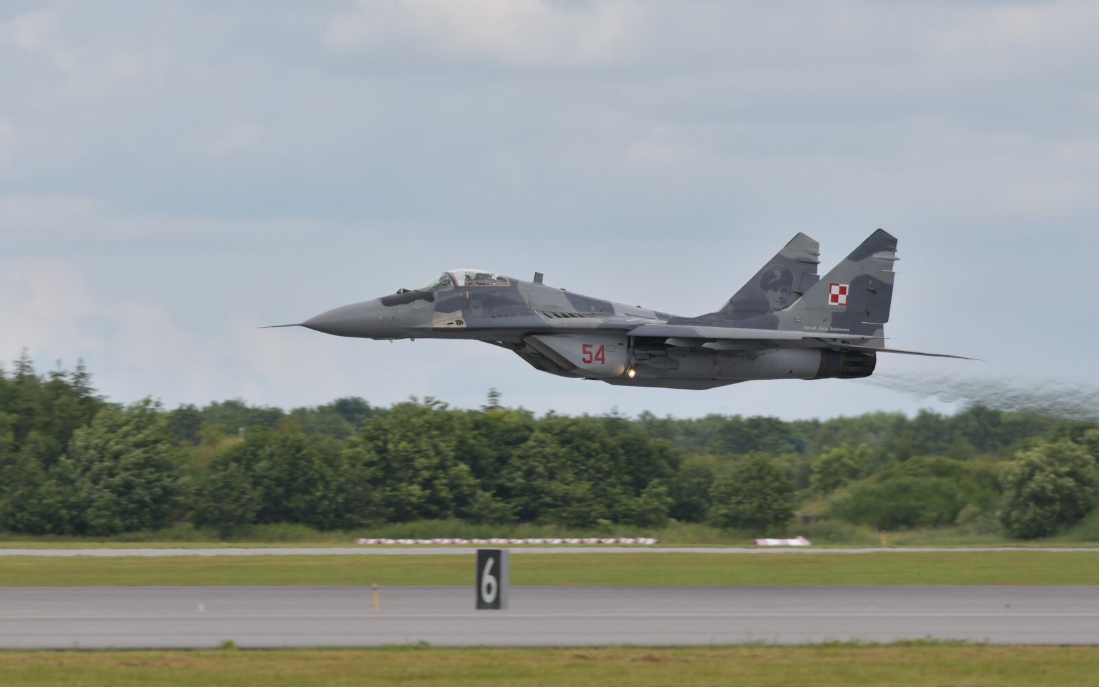 Nikon D500 sample photo. Airplane, fighter aircraft, mig29 photography