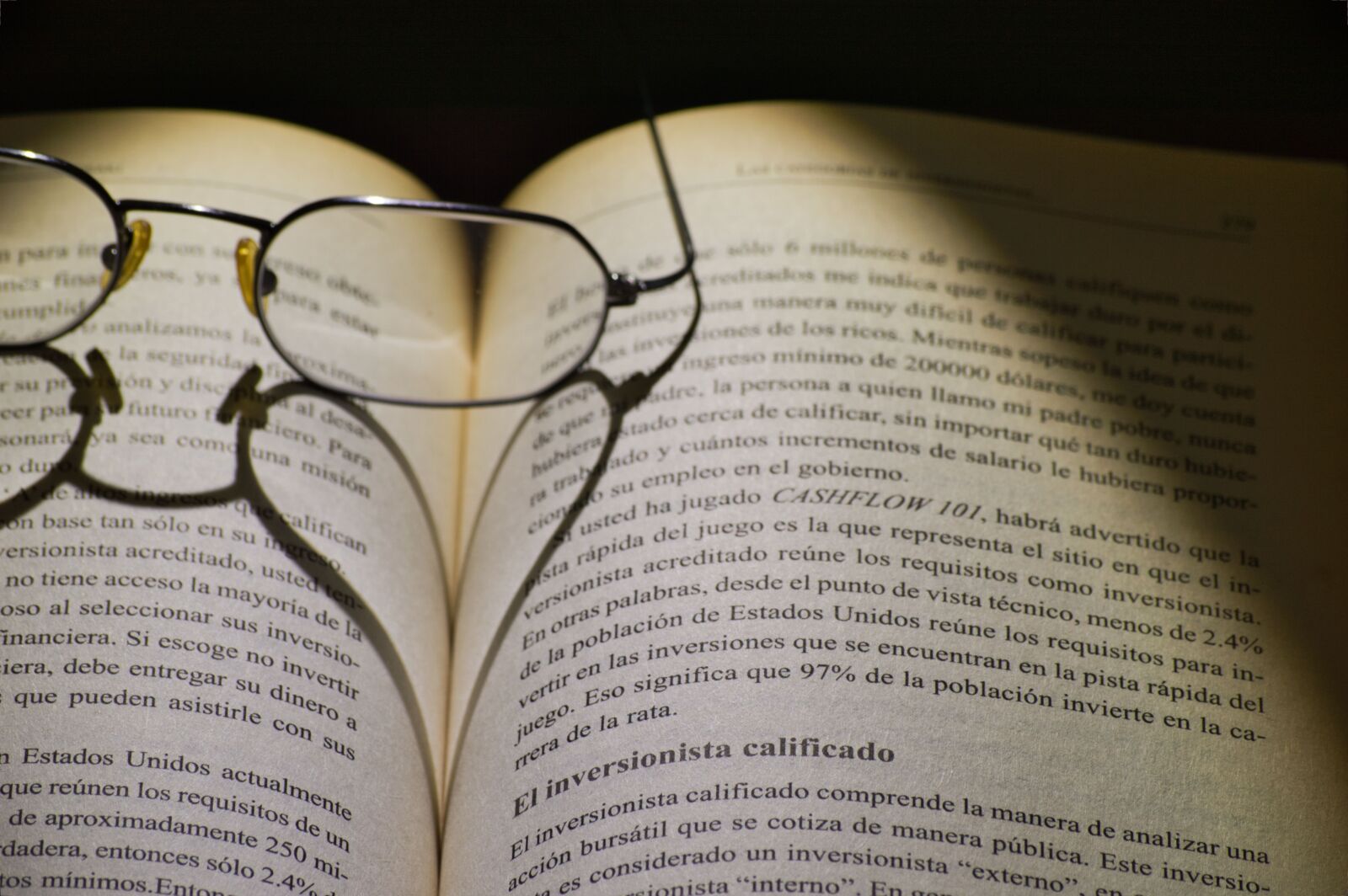 Nikon D3200 sample photo. Book, reading, pages photography