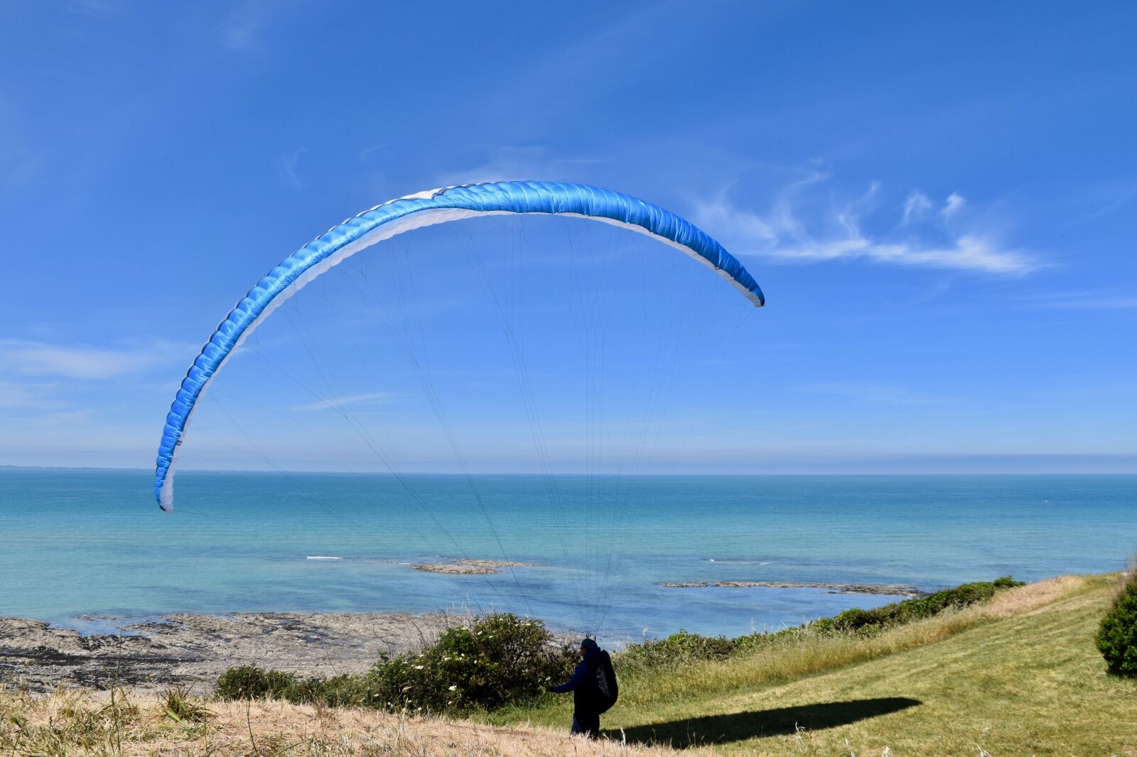 Nikon D5600 sample photo. Paragliding, paraglider, wing blue photography
