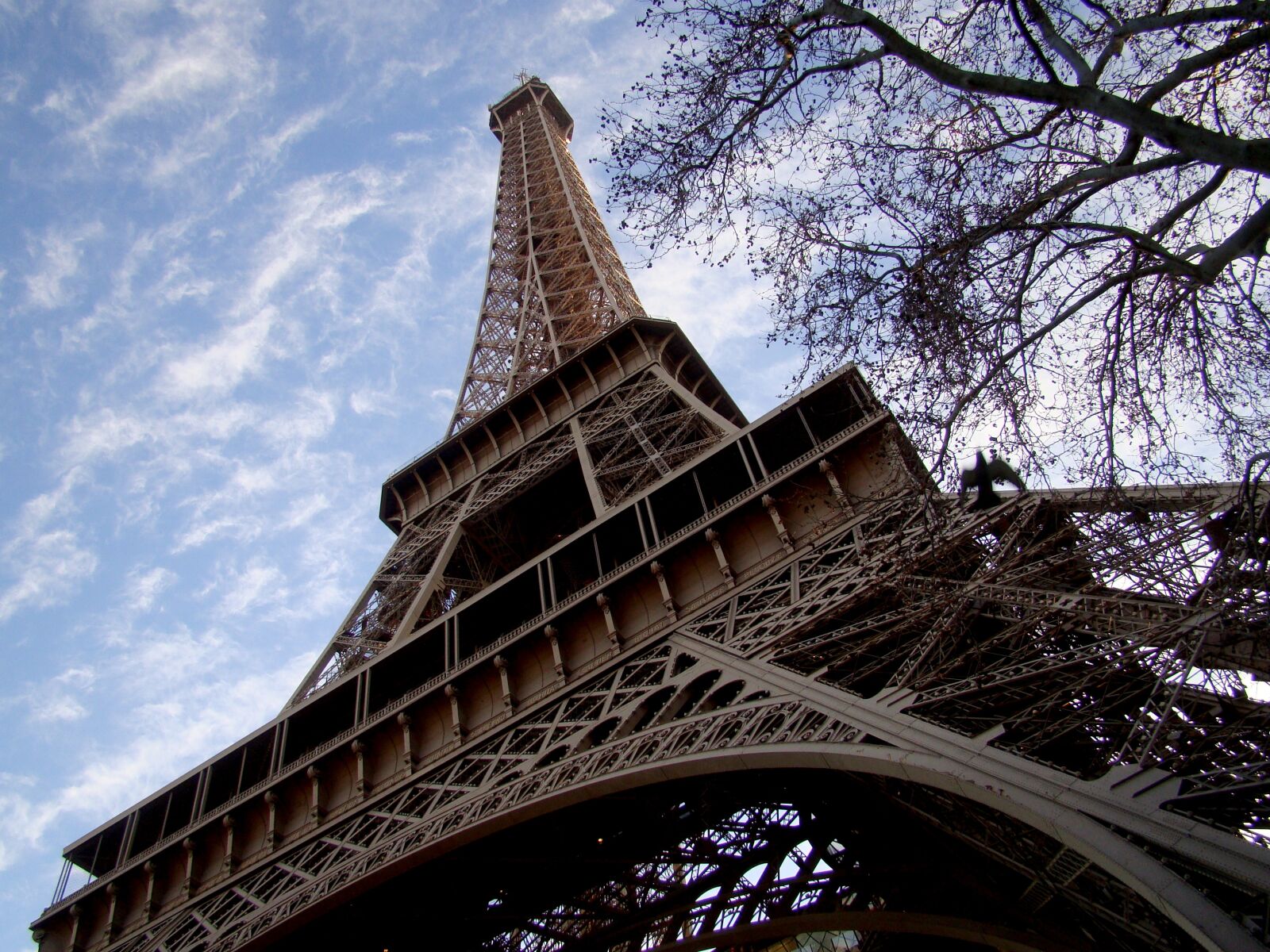 Sony Cyber-shot DSC-H50 sample photo. Eiffel tower, traveling in photography