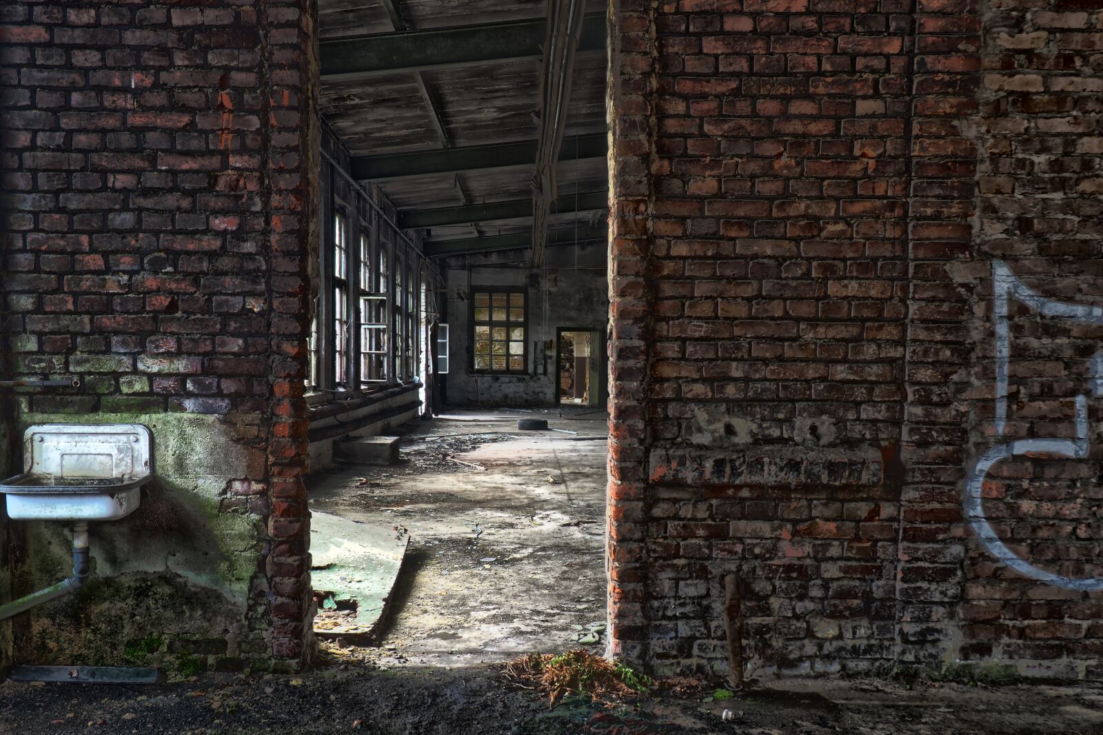 Olympus OM-D E-M10 sample photo. Abandoned, brick, old photography