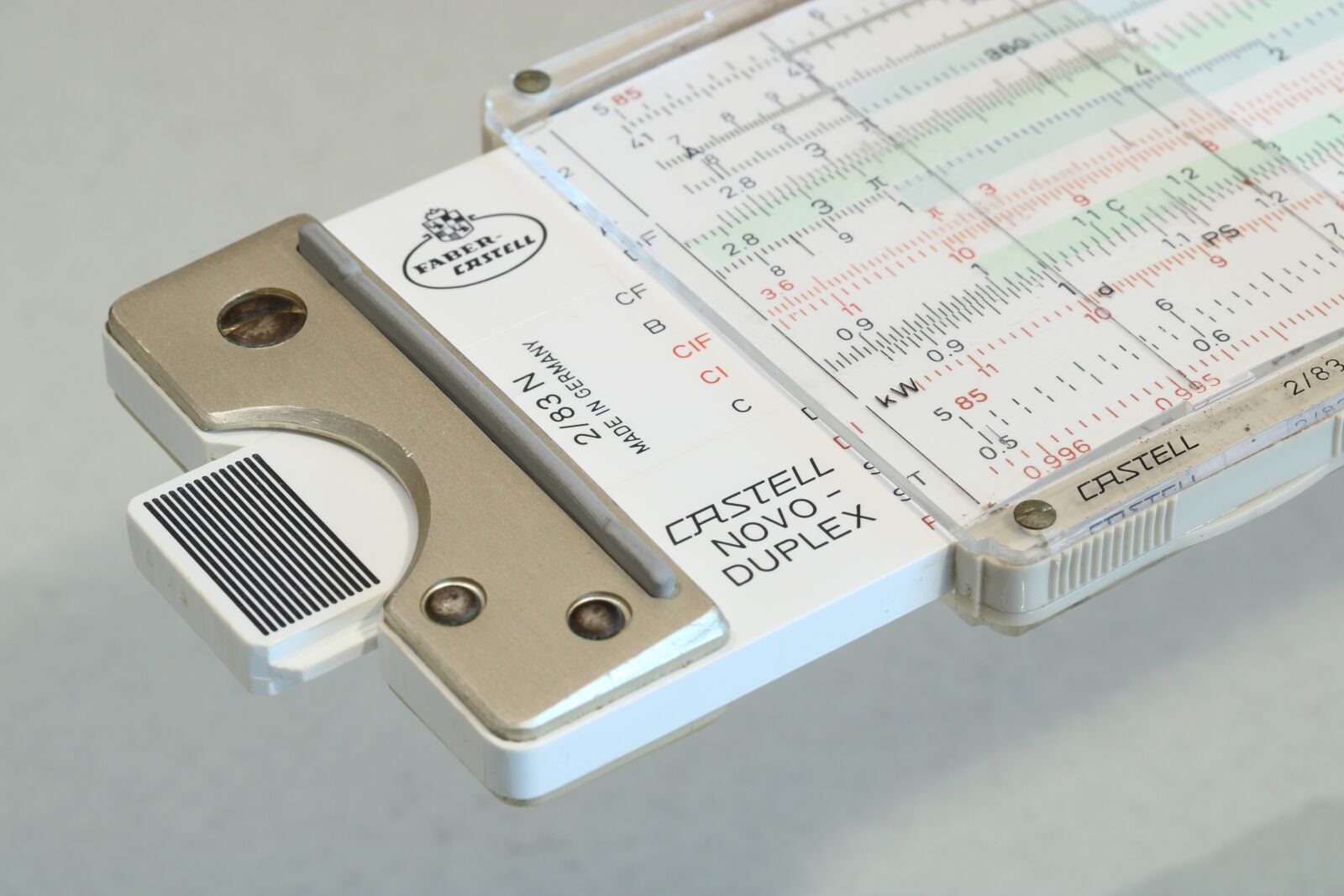 Canon EF-S 60mm F2.8 Macro USM sample photo. Slide, rule, slide rule photography