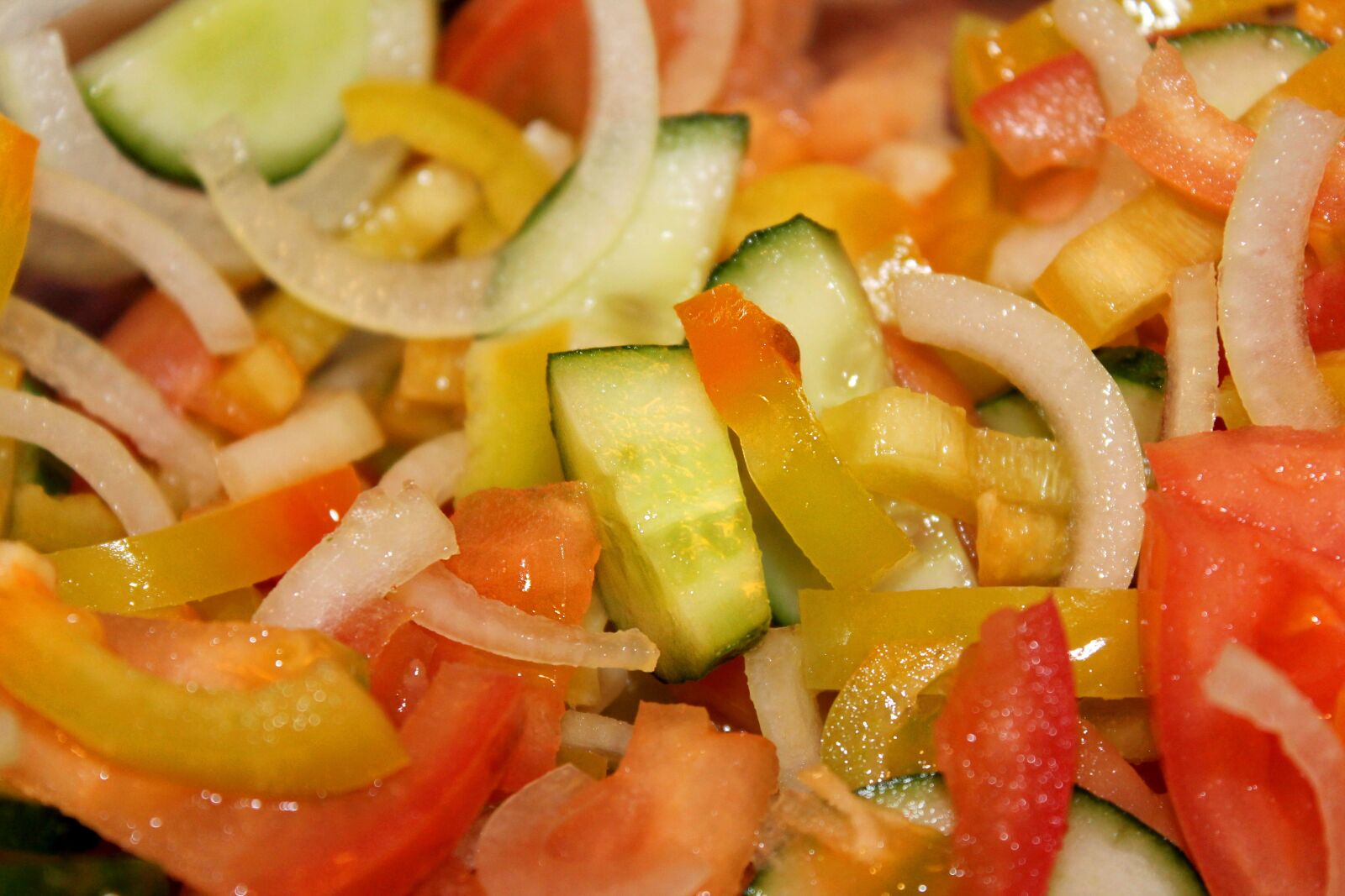 Canon EOS 1100D (EOS Rebel T3 / EOS Kiss X50) sample photo. Salad, vegetables, chopped vegetables photography