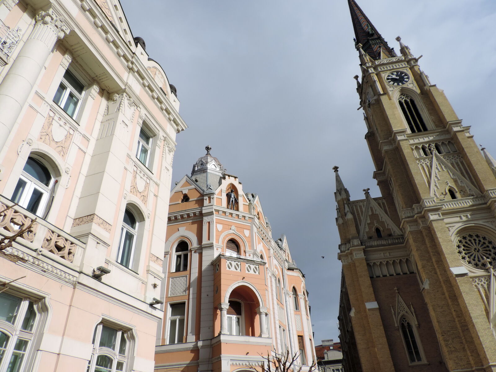 Nikon Coolpix P520 sample photo. Tower, church, facade, cathedral photography