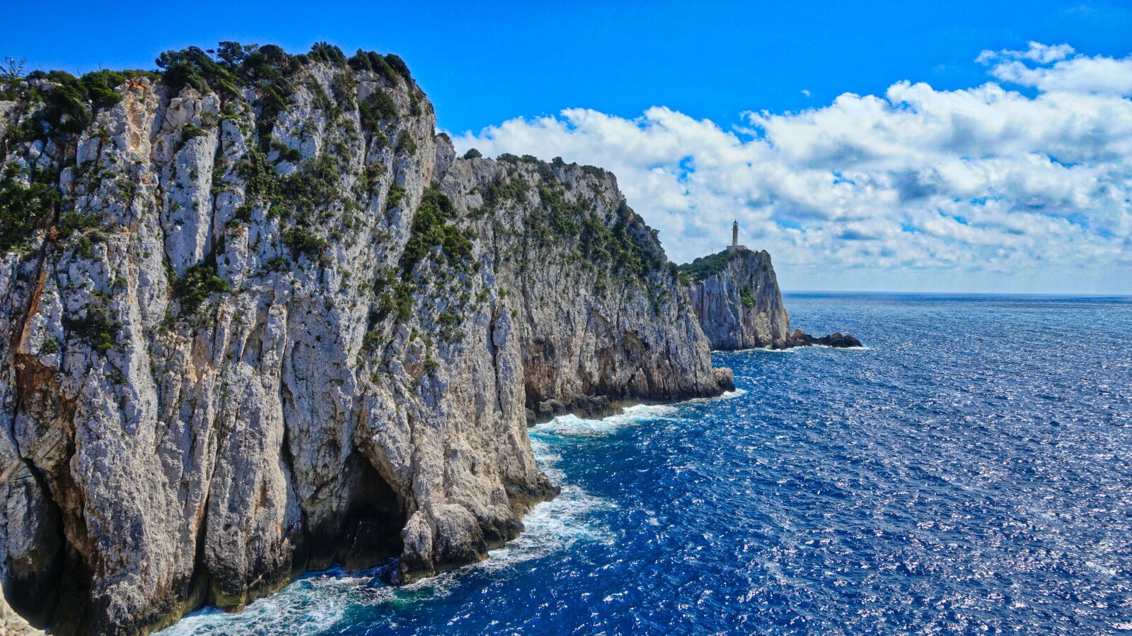 Sony a7 II + Sony Vario Tessar T* FE 24-70mm F4 ZA OSS sample photo. Lefkada, lefkada island, greece photography
