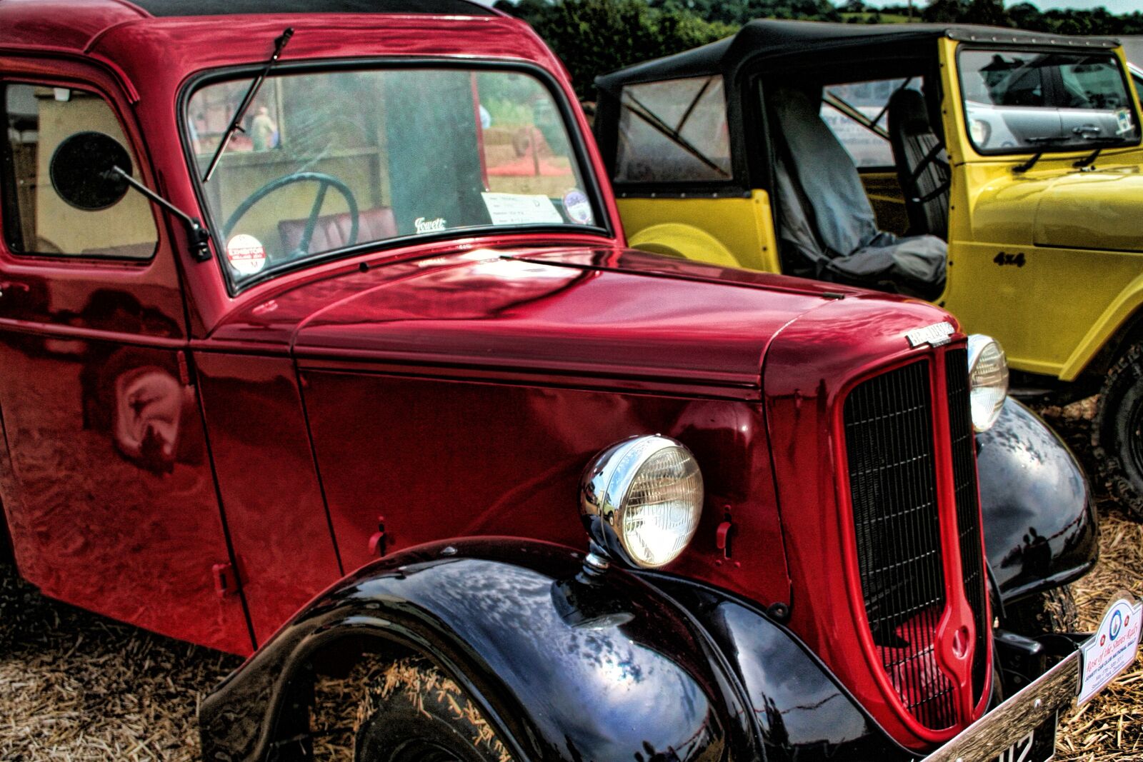 Canon EOS 350D (EOS Digital Rebel XT / EOS Kiss Digital N) sample photo. Vintage, cars, red photography
