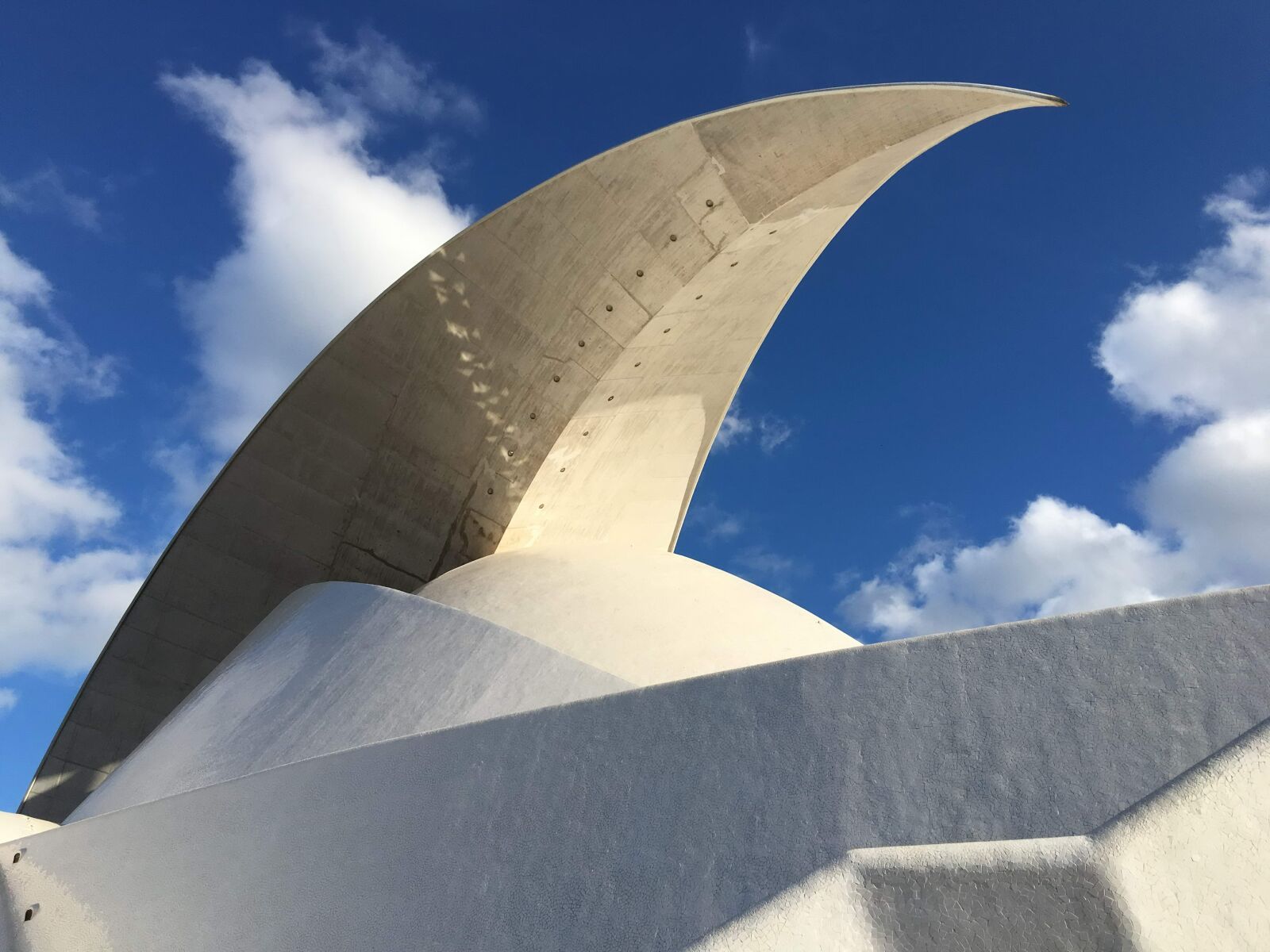 iPhone 6s Plus back camera 4.15mm f/2.2 sample photo. Architecture, calatrava, concrete photography