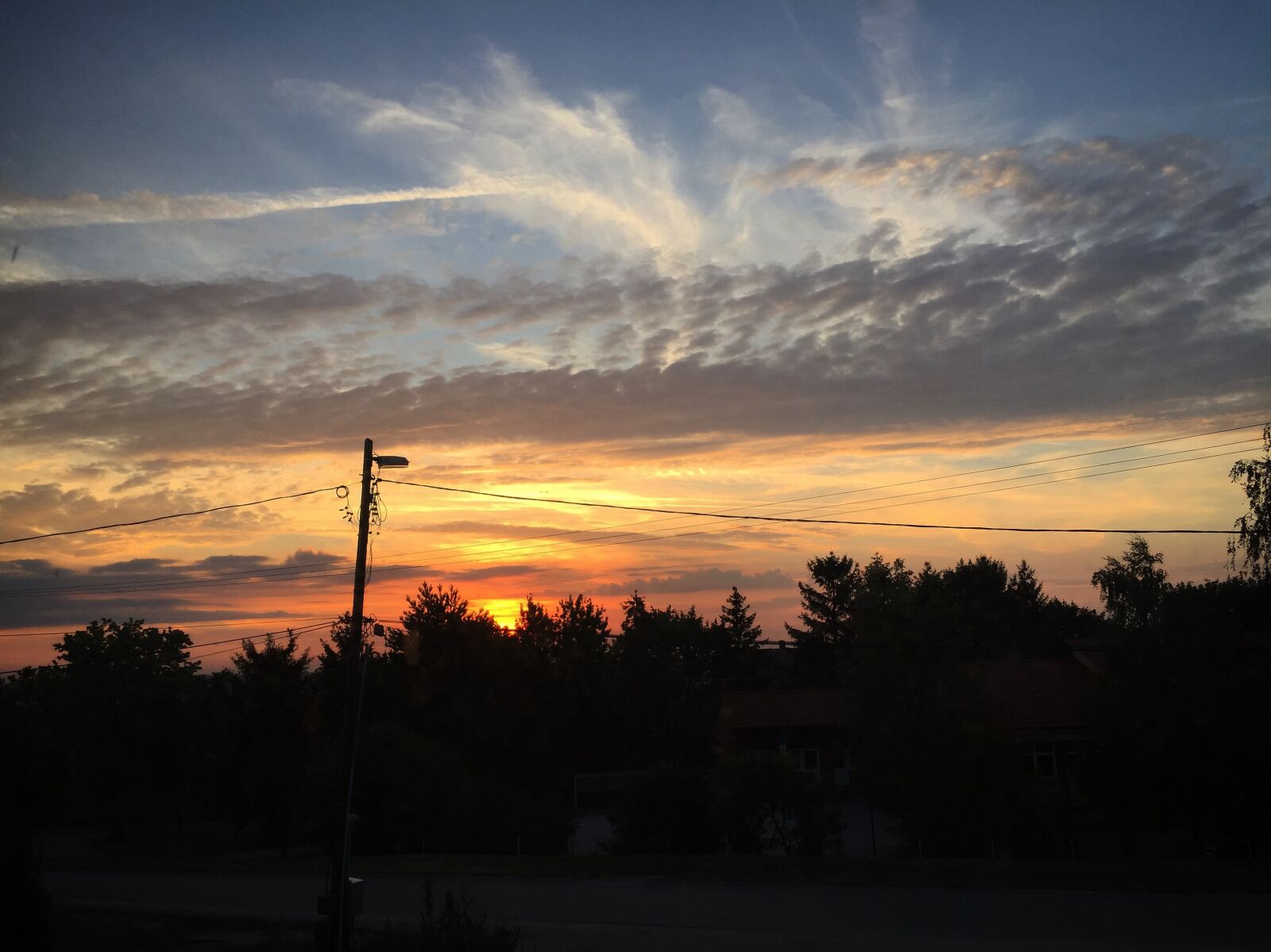 Apple iPhone 6 sample photo. Cloud, color, morning, nature photography