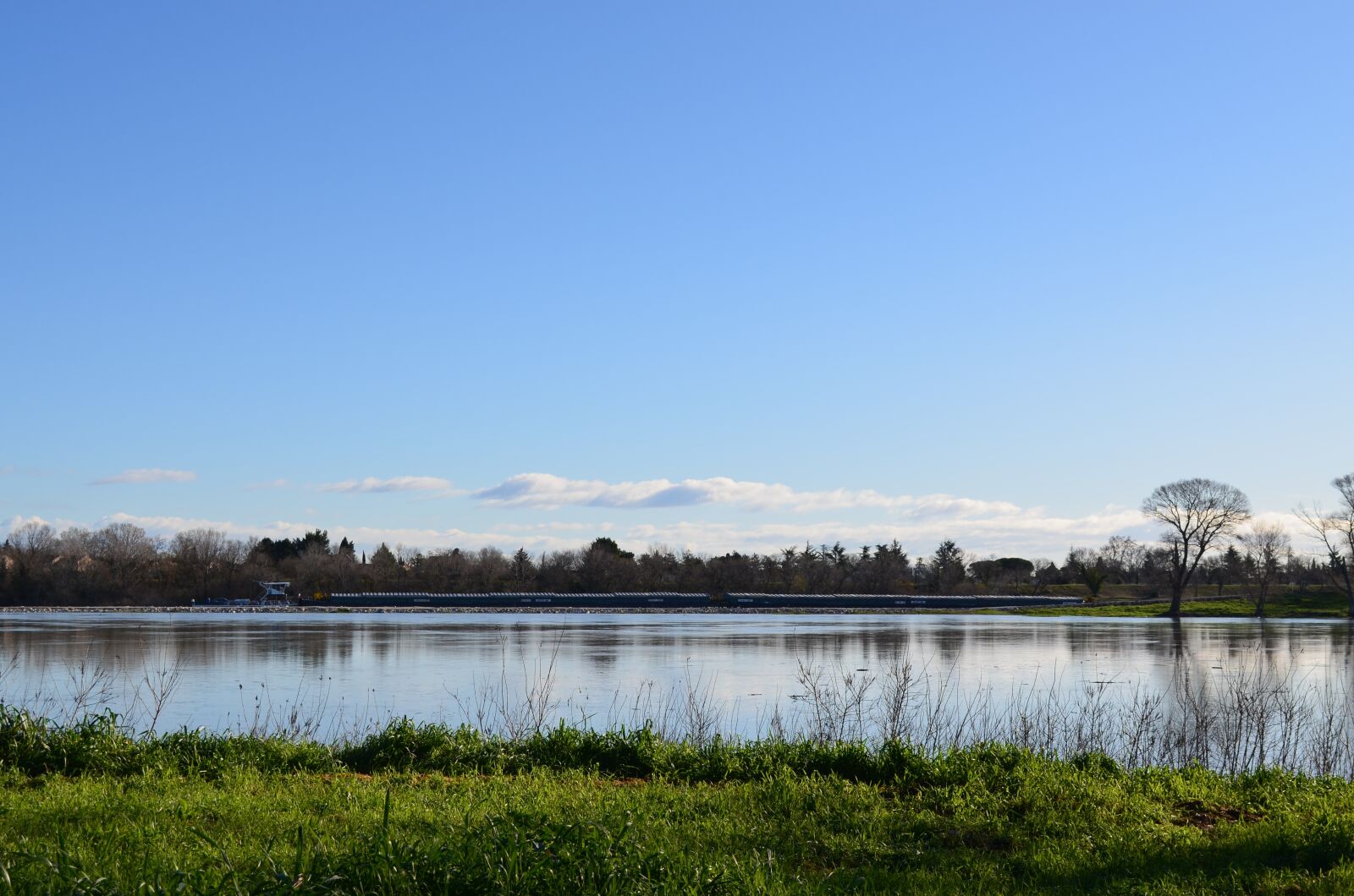 Nikon D5100 sample photo. Peniche, river, bank photography