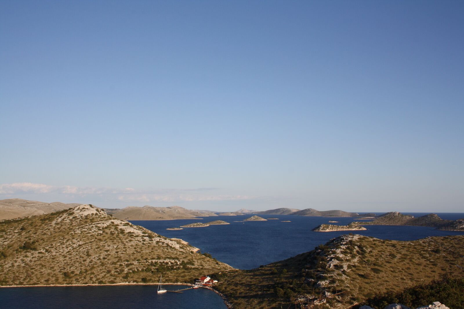 Canon EF-S 18-55mm F3.5-5.6 II sample photo. Kornati islands, otok levrnaka photography