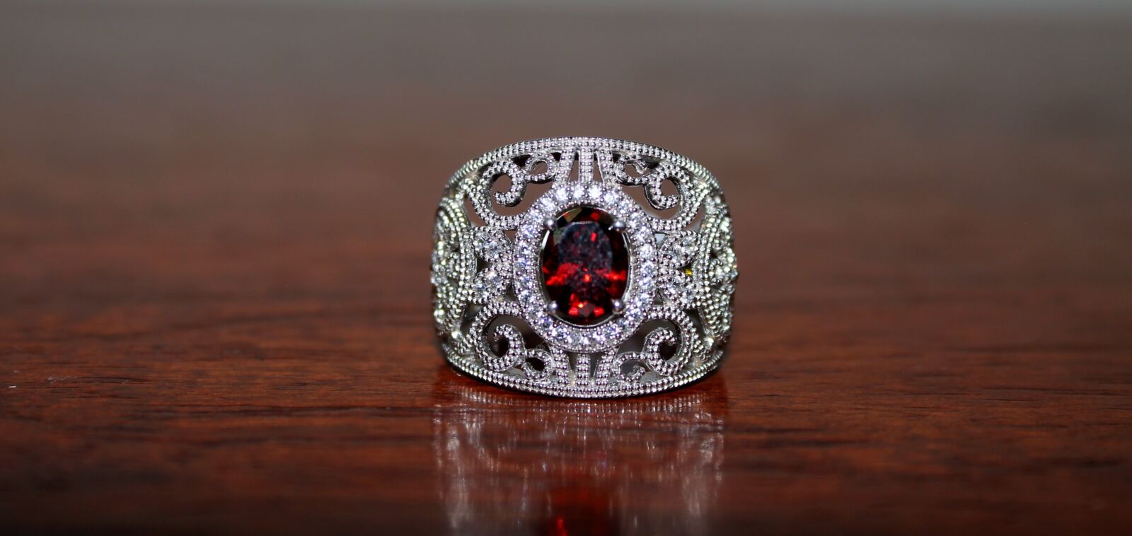 Canon EOS 1100D (EOS Rebel T3 / EOS Kiss X50) sample photo. Ring, garnet, jewellery photography