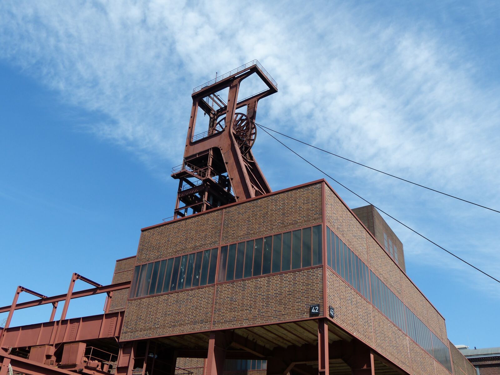 Panasonic Lumix DMC-FZ150 sample photo. Eat, bill, zollverein photography