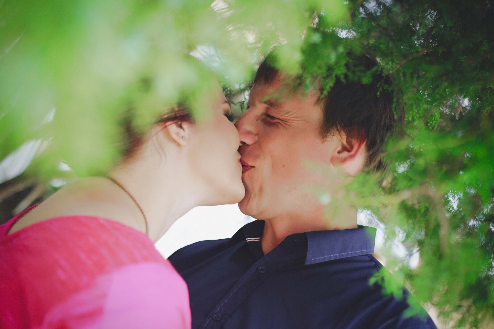 Canon EOS 6D + Canon EF 50mm F1.4 USM sample photo. Kiss, affection, woman, lover photography