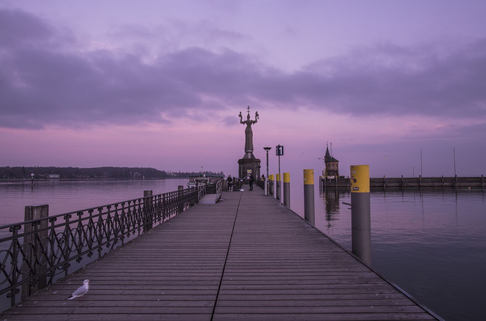 Canon EF 24mm F1.4L II USM sample photo. Constance, lake constance, web photography