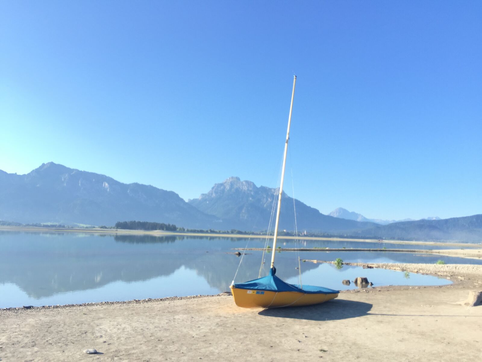 iPhone 6 back camera 4.15mm f/2.2 sample photo. Lake forggensee, allg u photography