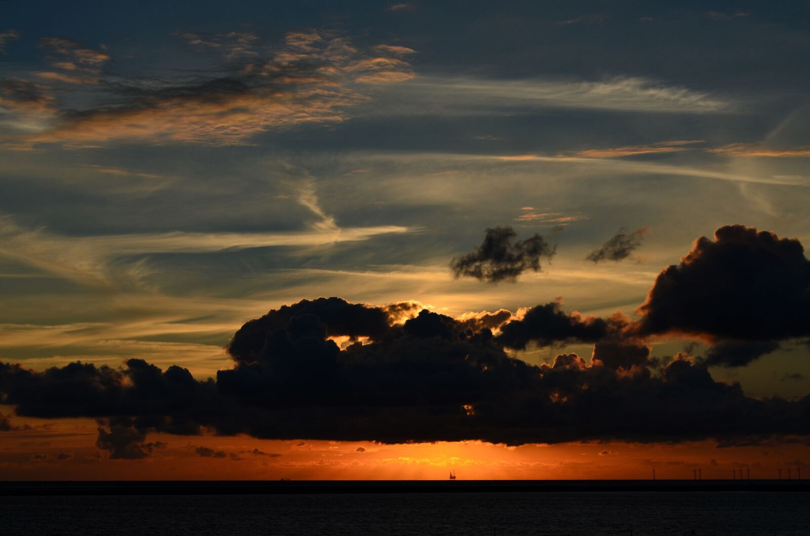 Nikon D5100 sample photo. Sunset, lighting, mood photography