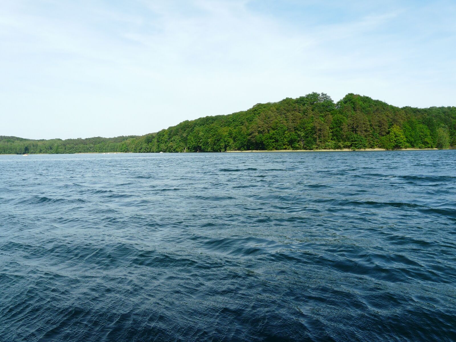 Panasonic DMC-FZ18 sample photo. Peace of mind, lake photography