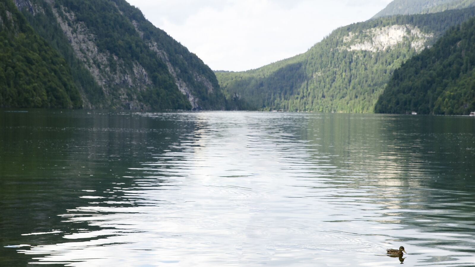 Nikon D7000 sample photo. Landscape, lake, mountains photography