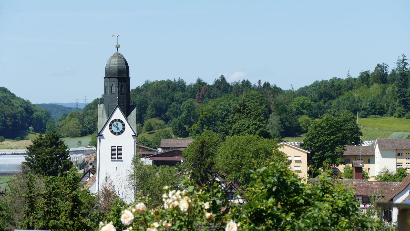 Panasonic Lumix DMC-FZ1000 sample photo. Church, otelfingen, village photography