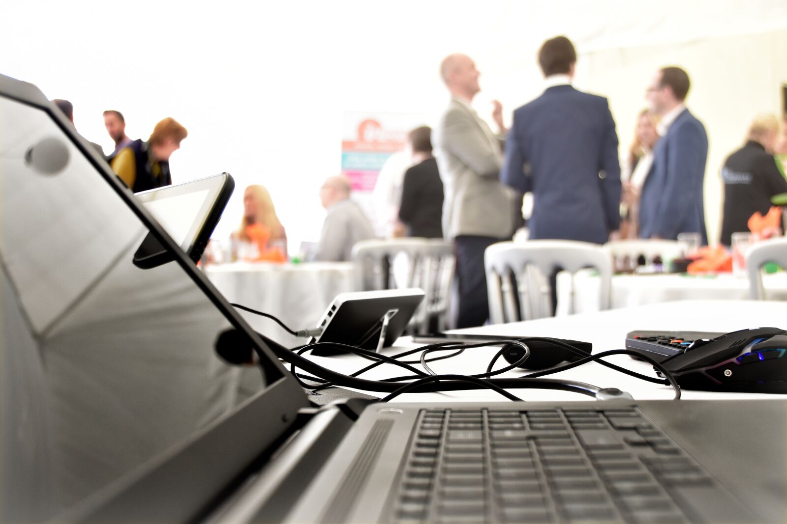 Nikon D5500 sample photo. Laptop, conference, presentation photography