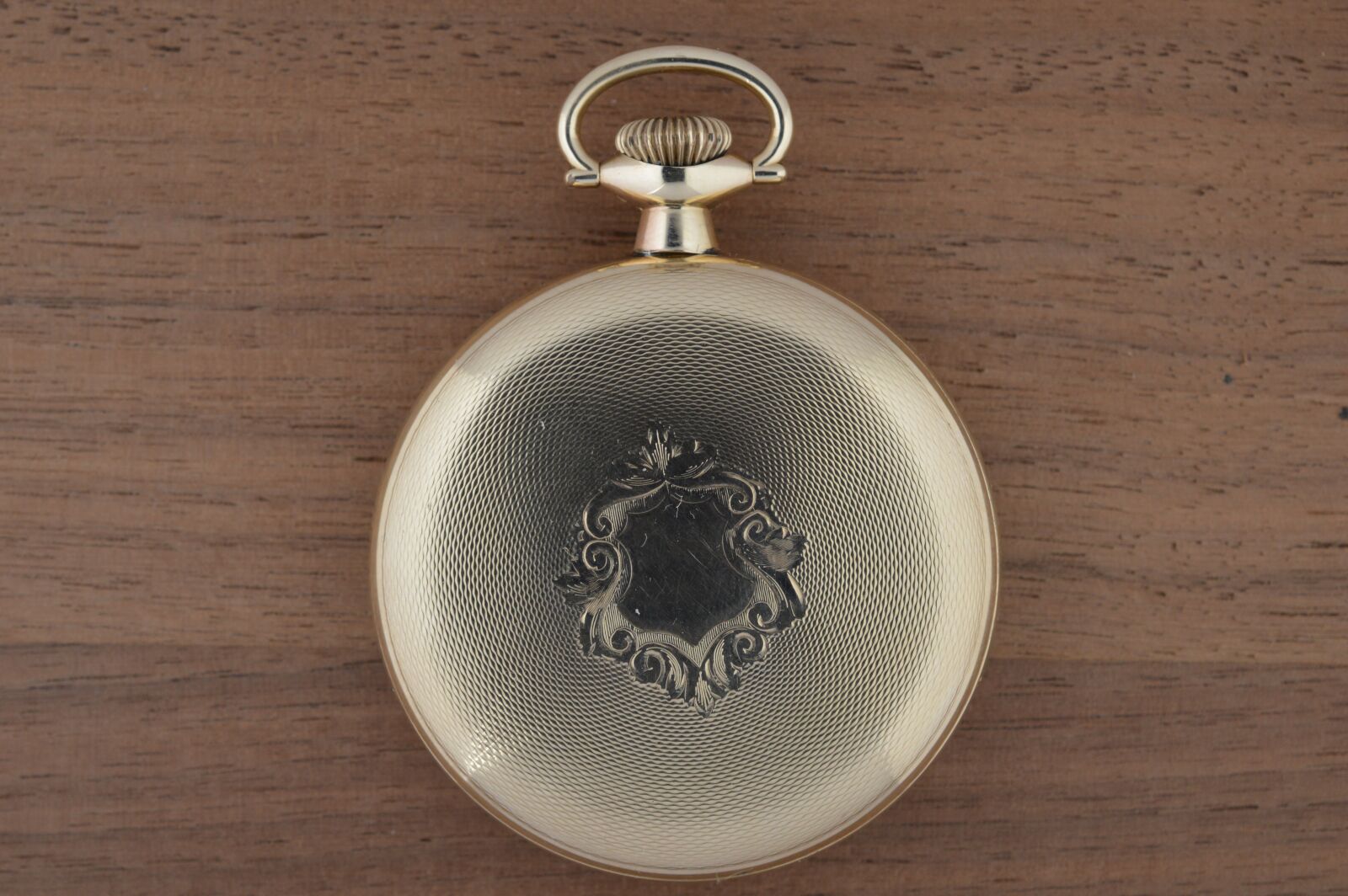 Nikon D3200 sample photo. Watch, gold, jewelry photography