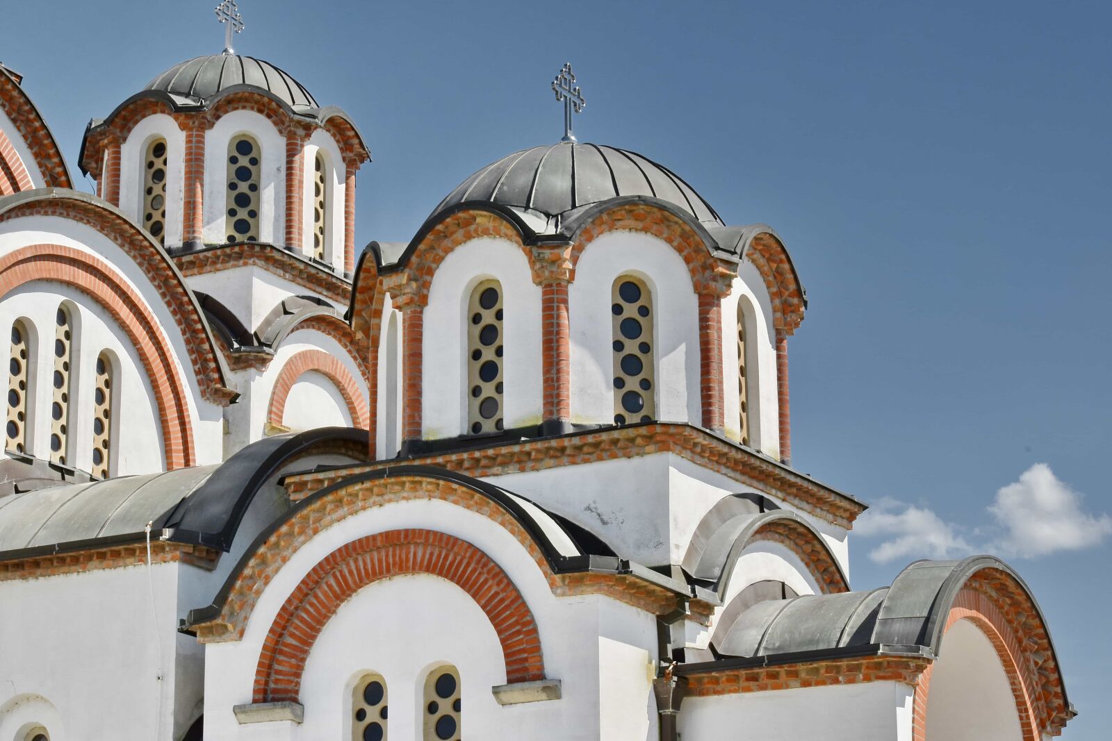 Nikon D5500 sample photo. Byzantine, facade, monastery, sunshine photography