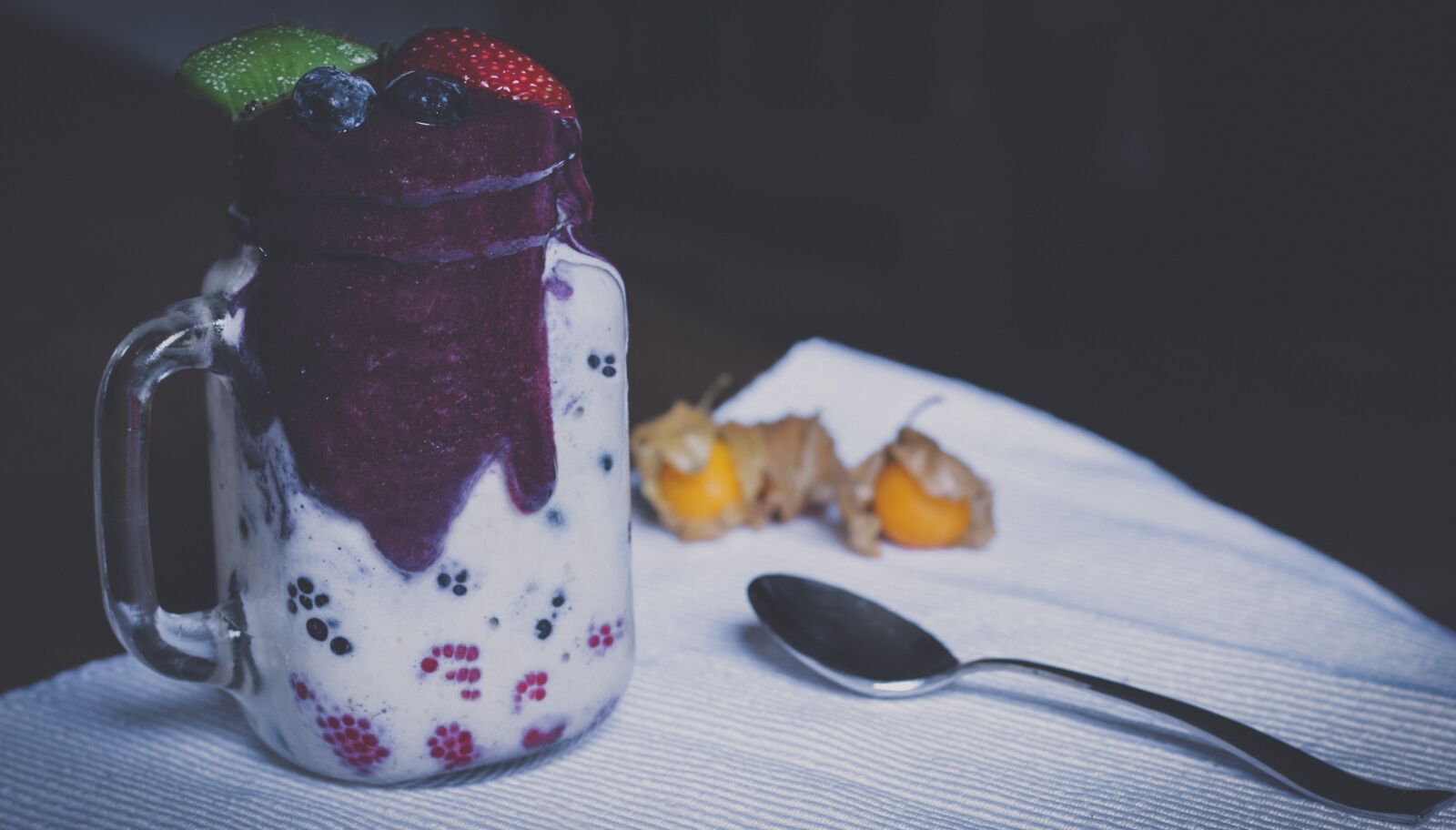 Canon EOS 70D + Canon EF 50mm F1.8 STM sample photo. Dessert, food, fruits photography