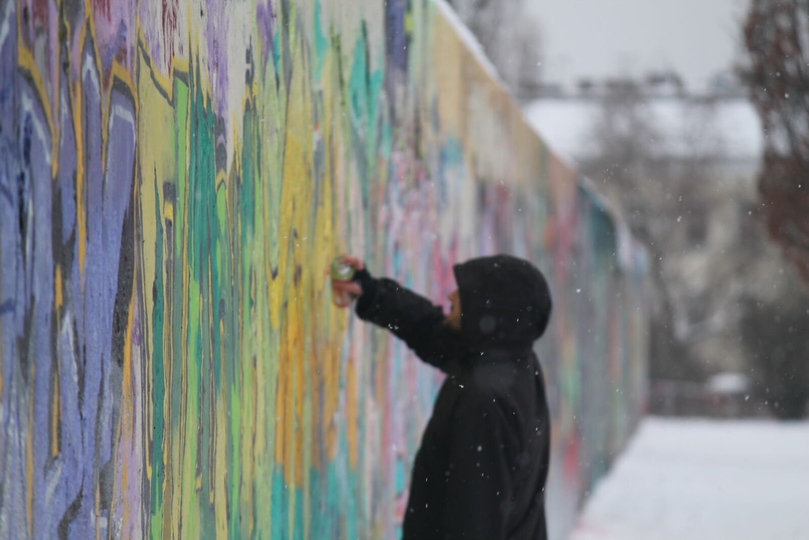 Canon EF-S 55-250mm F4-5.6 IS II sample photo. Berlin, berlin, wall, berliner photography