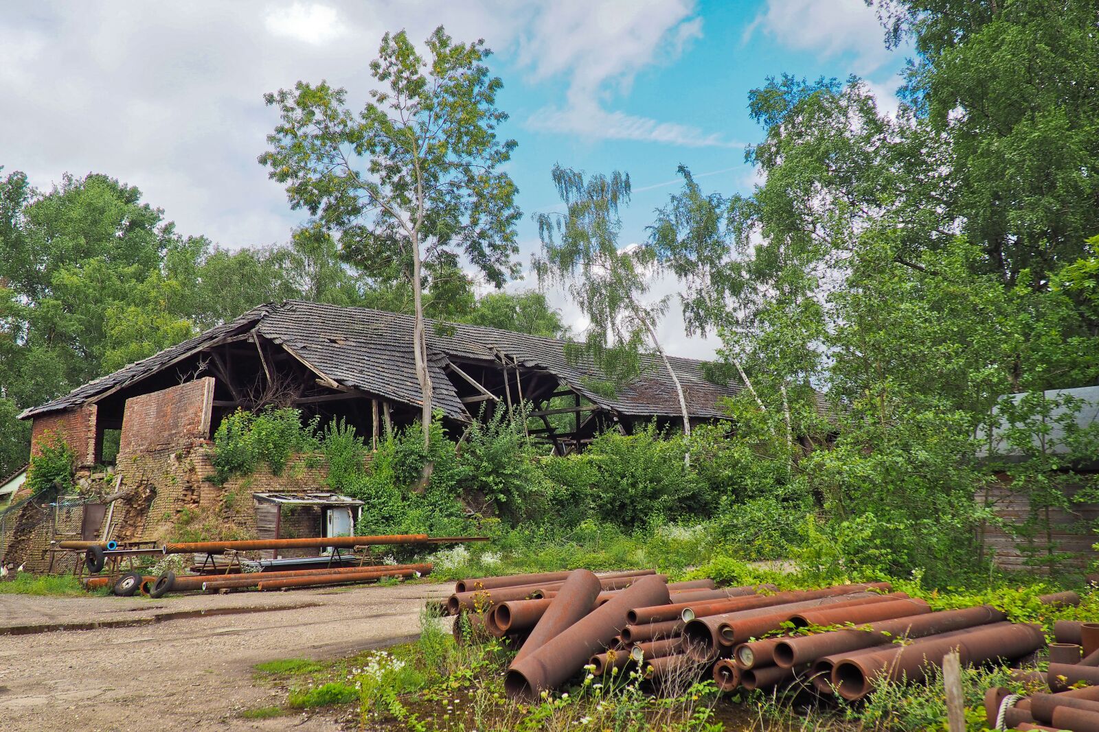 Olympus OM-D E-M10 sample photo. Lost places, factory, pforphoto photography