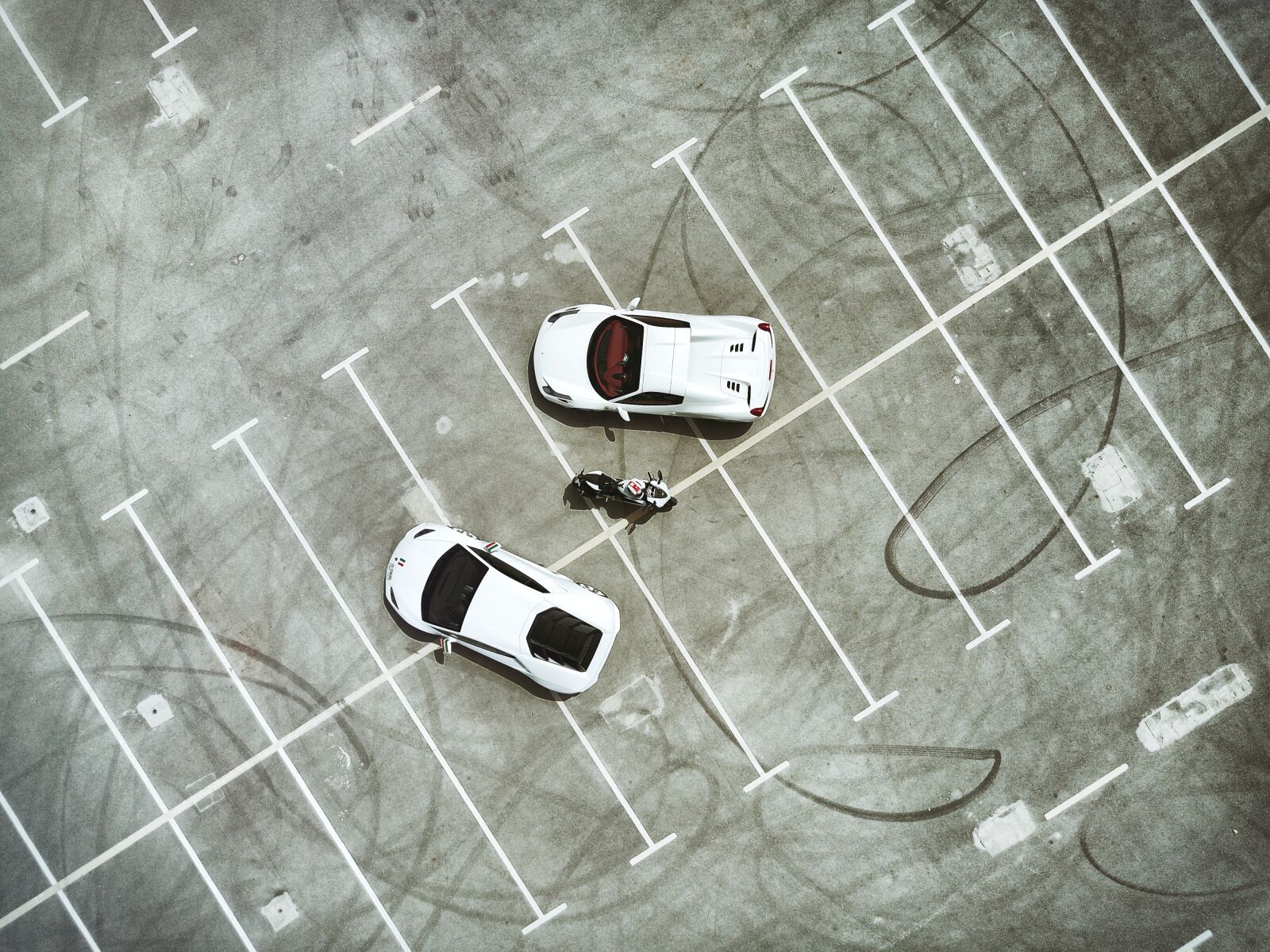 DJI FC220 sample photo. Italian passion, lamborghini, ferrari photography