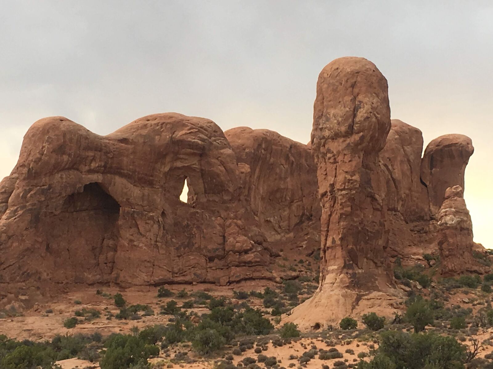 iPhone 6s Plus back camera 4.15mm f/2.2 sample photo. Utah, rv road trip photography