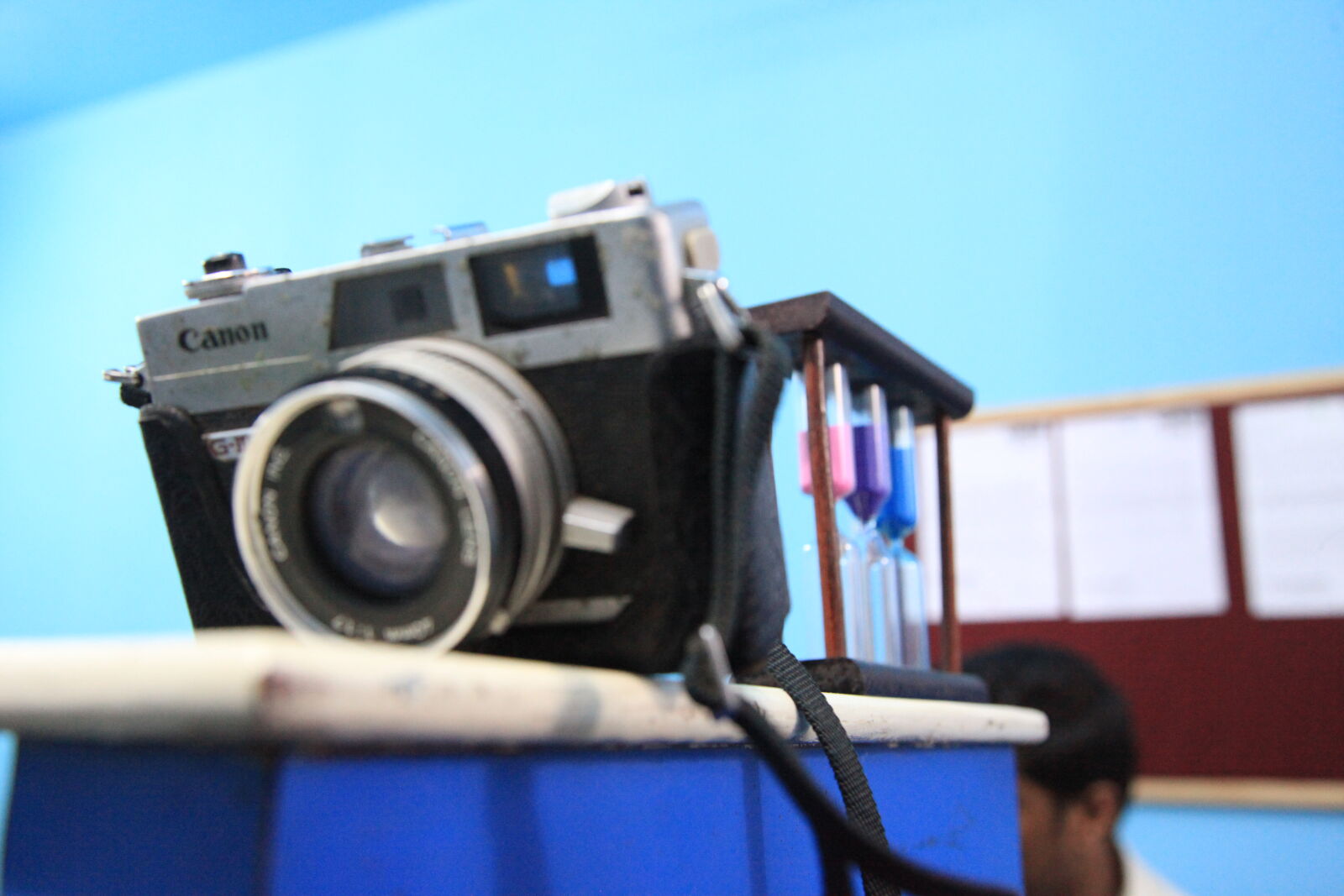 Canon EOS 5D Mark II sample photo. Camera, interior, officespace, vintage photography